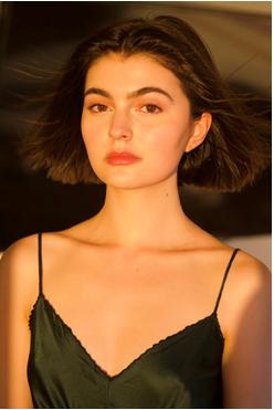 Изабелла Кобен