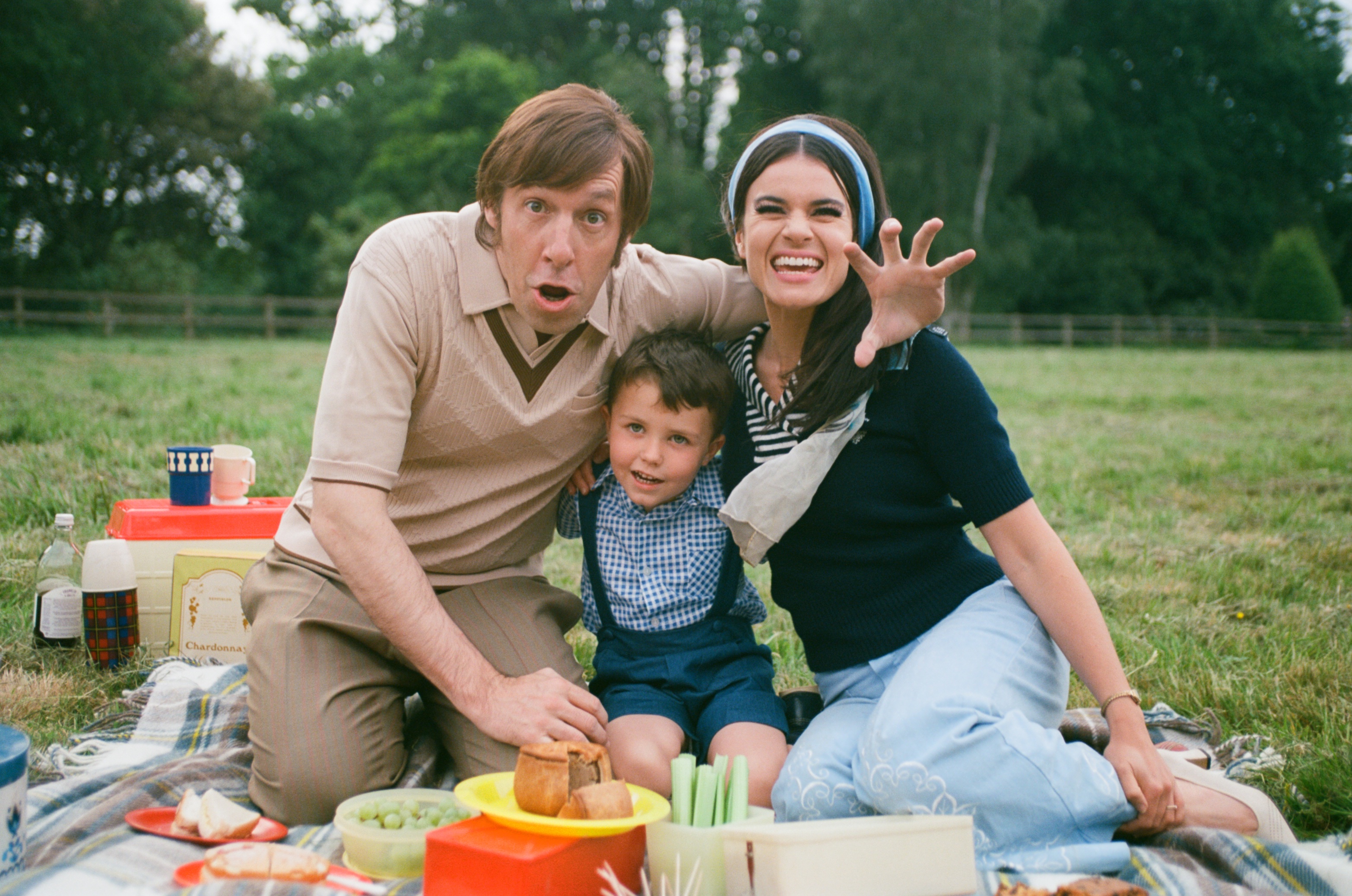 А. Джей. Хотон