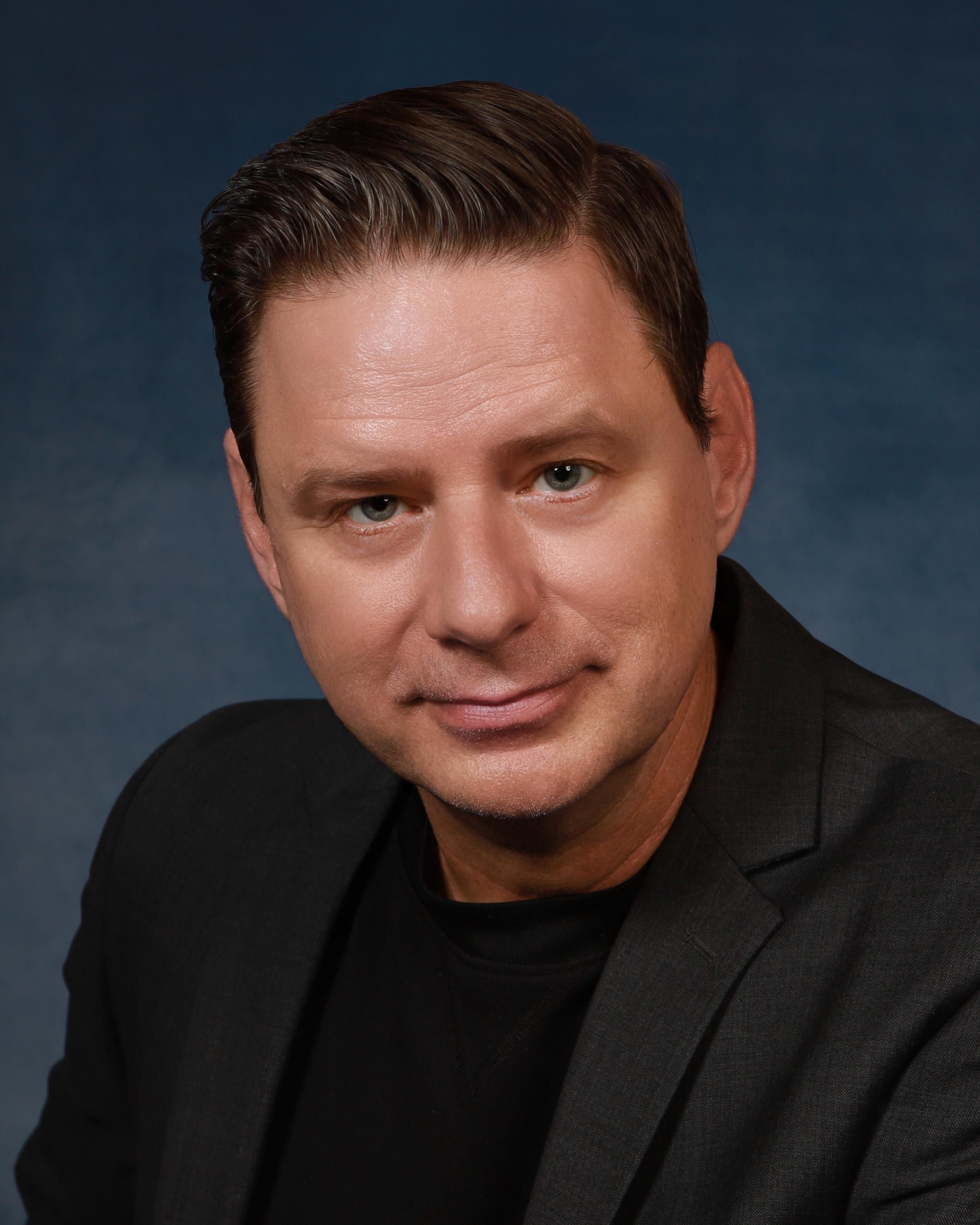 Тоби Листер