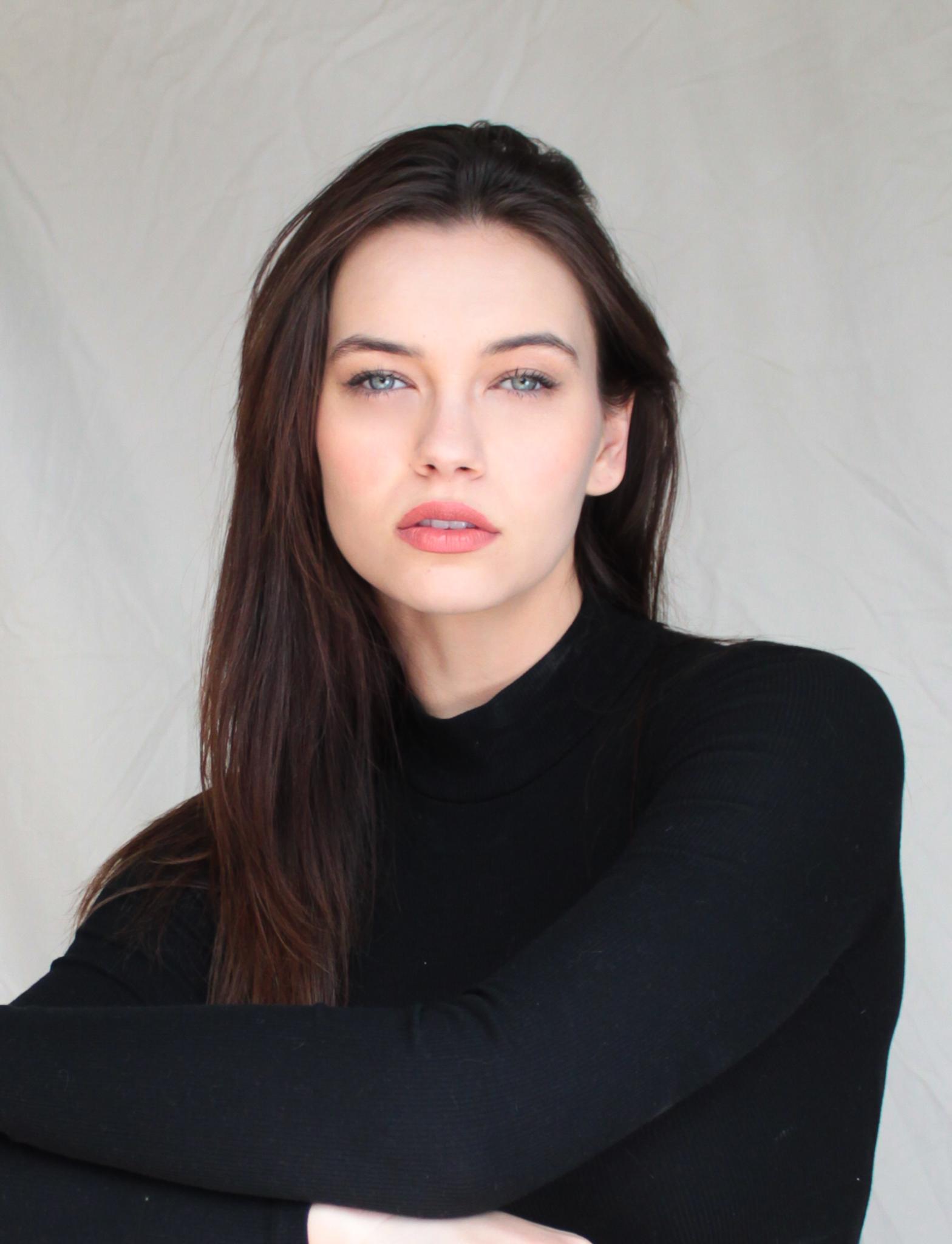 София Татум