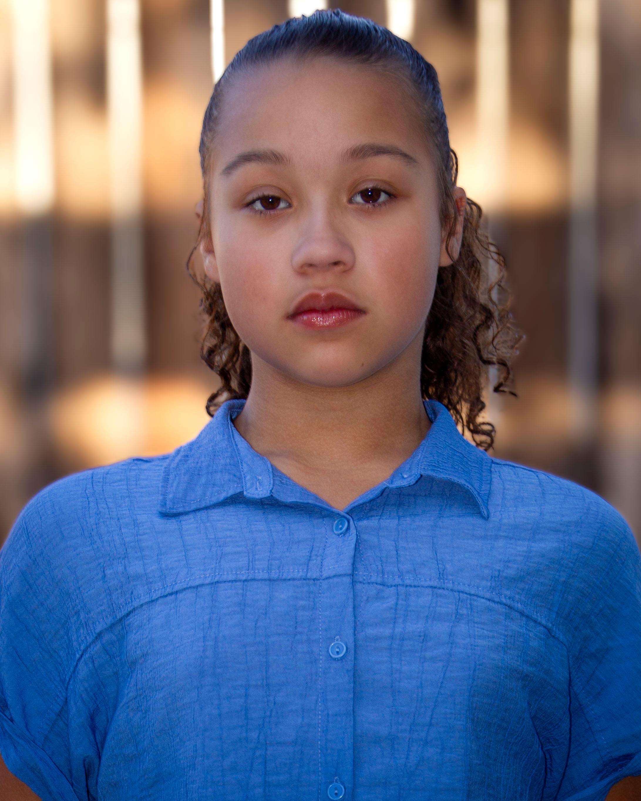 Аурелиа Джонс