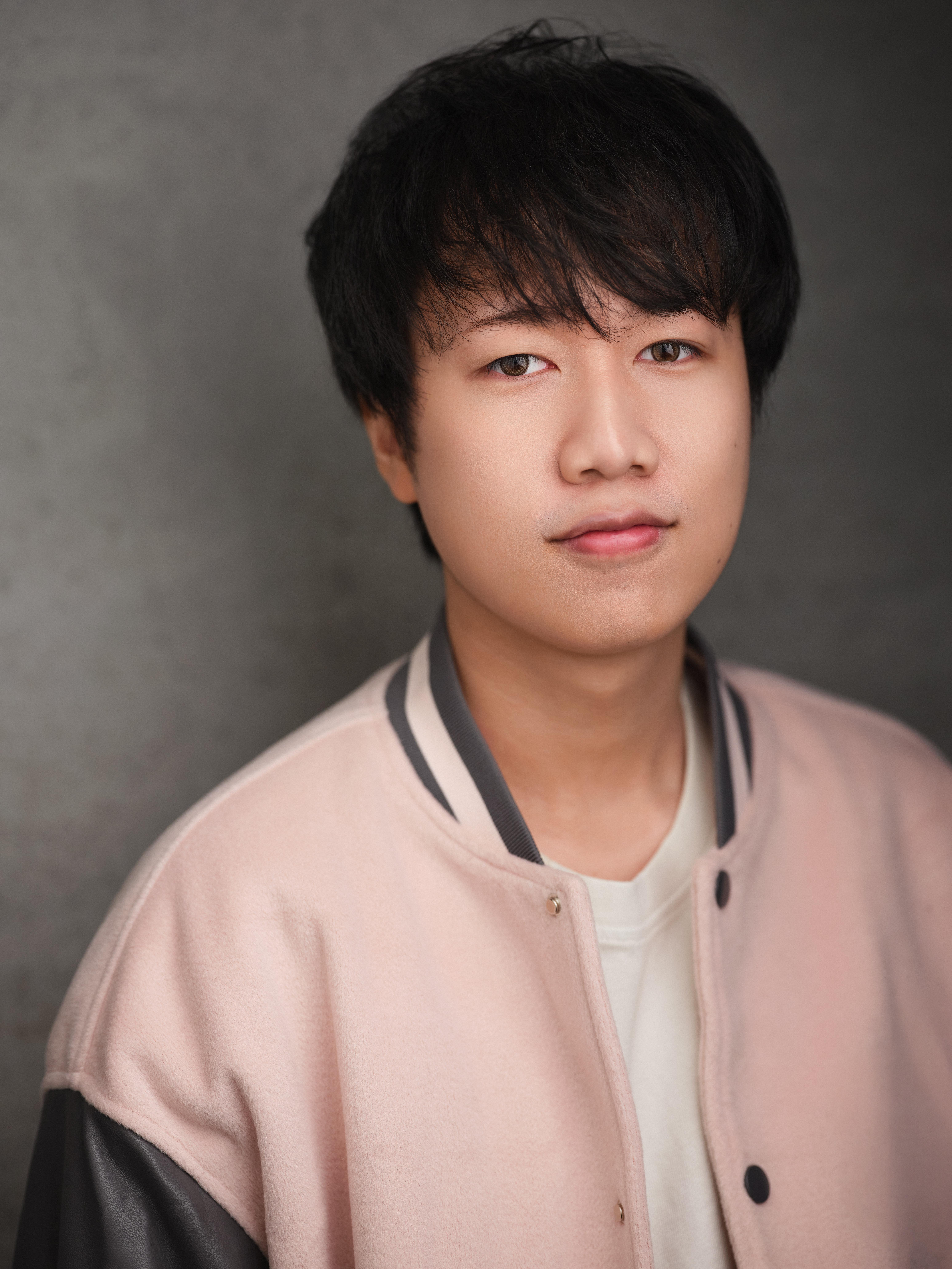 Хантер Донг