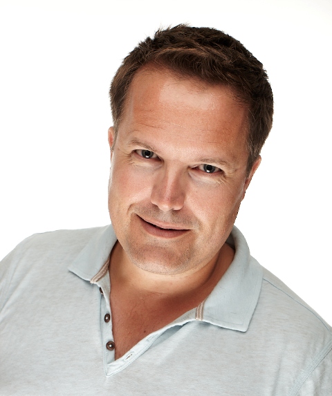 Майкл  Шоутер