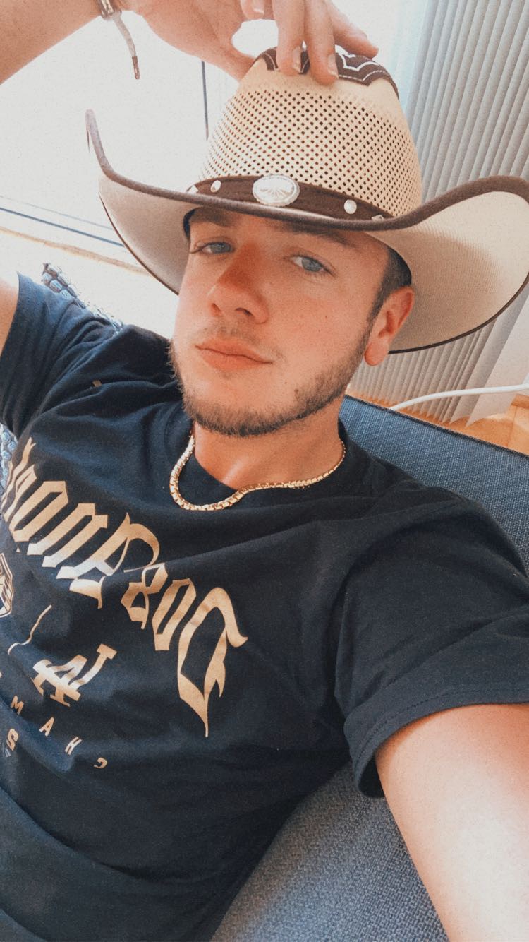 Майк Карбоне