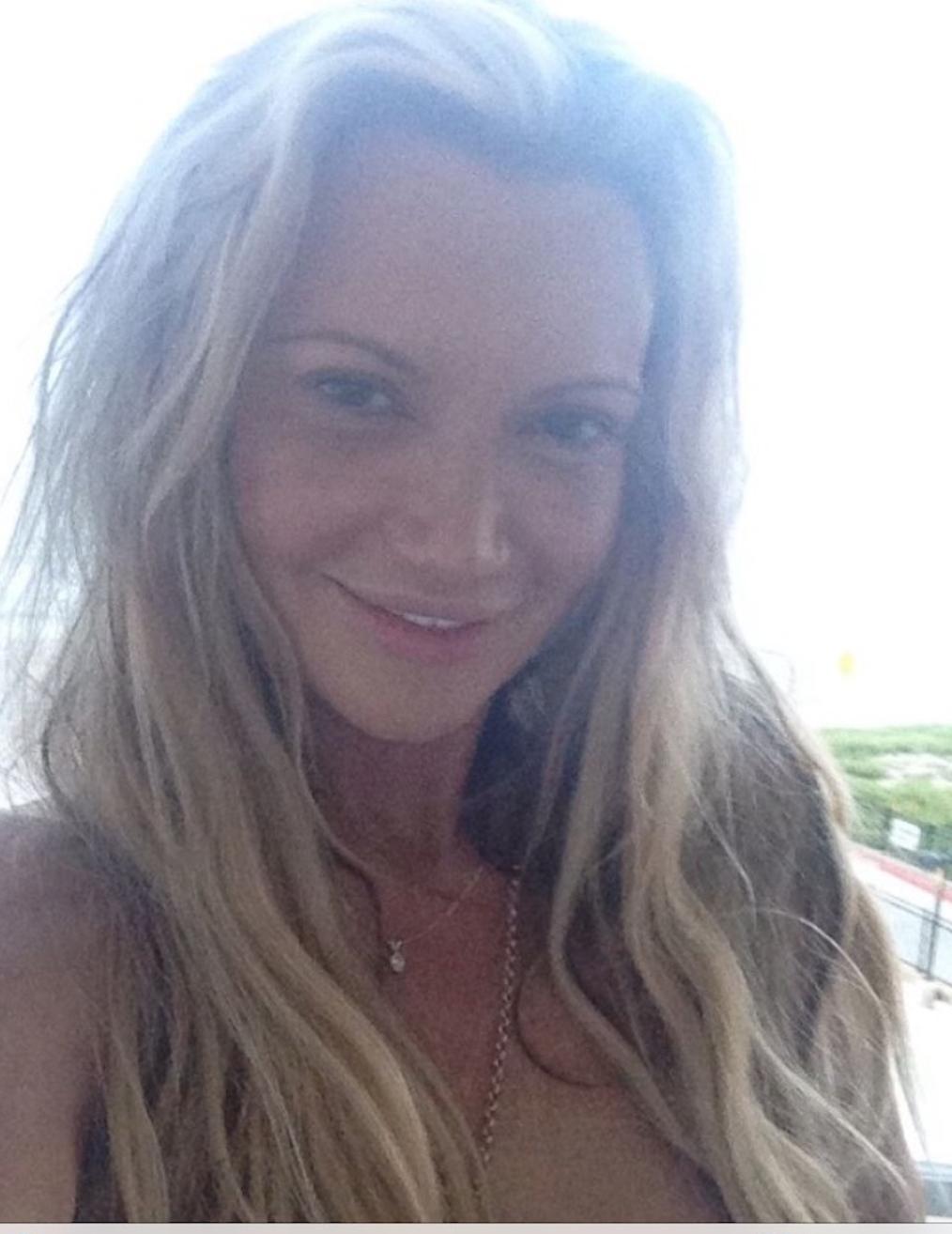 Стефани Стоукс