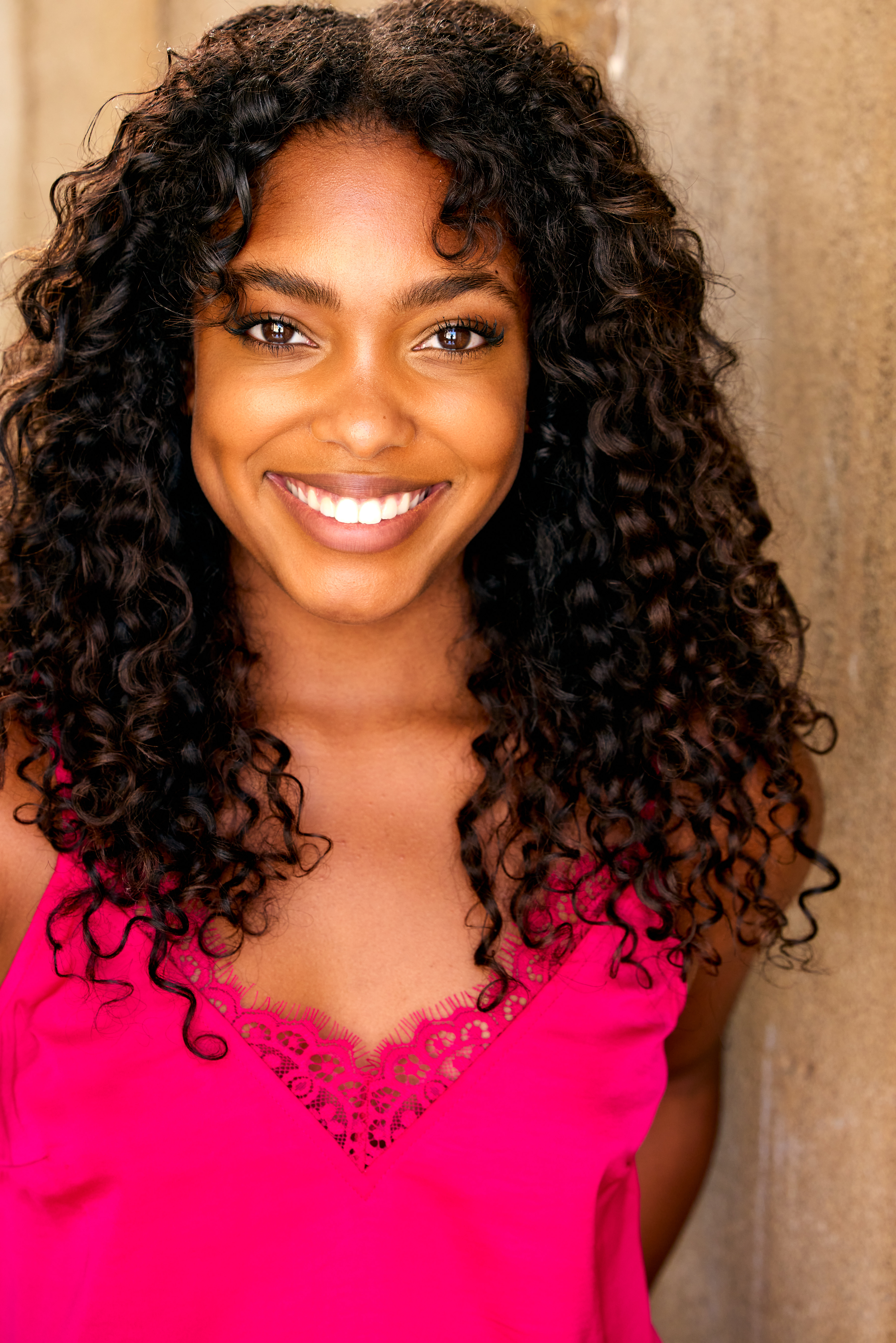 Гэбби Моррисон