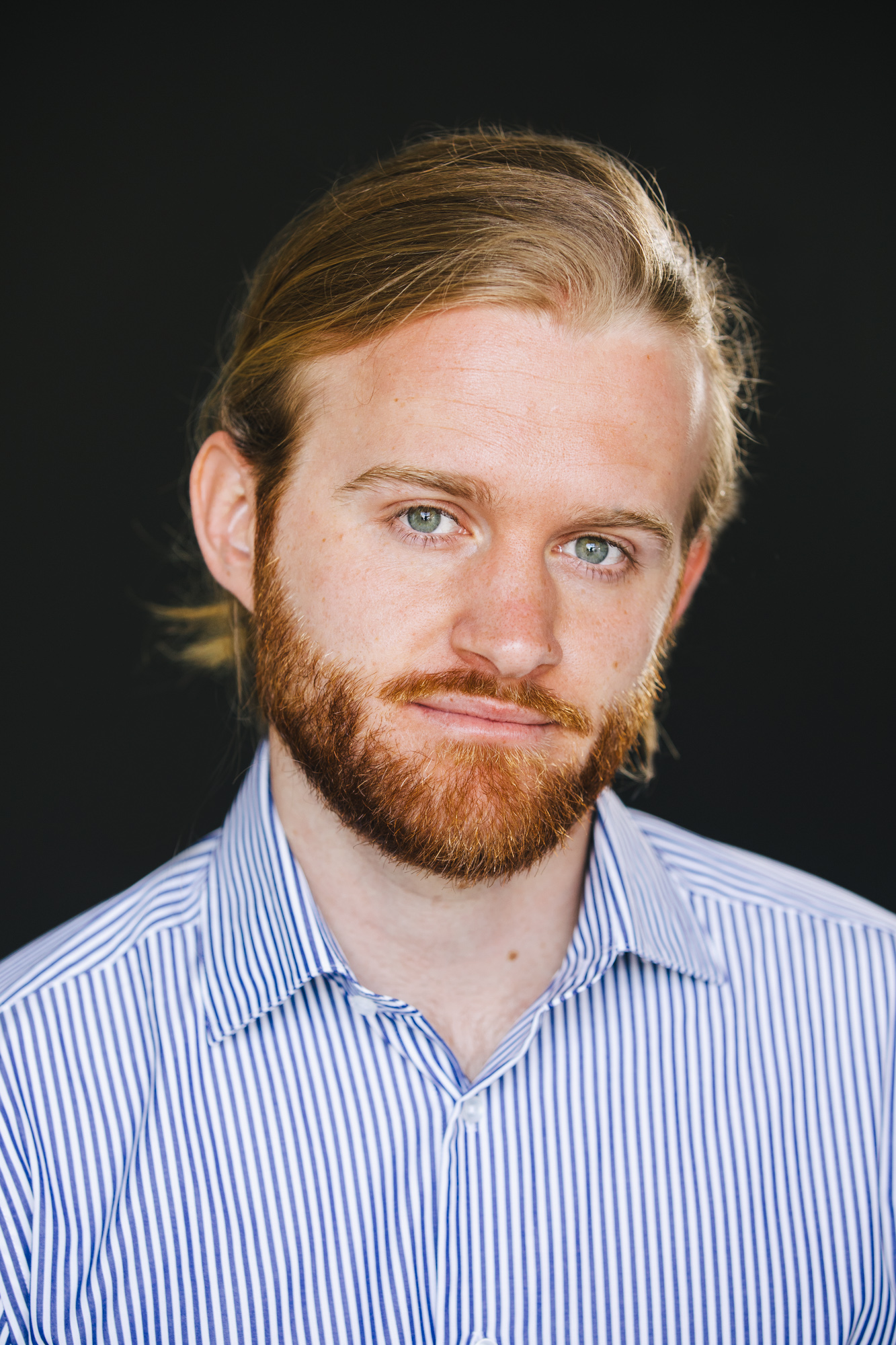 Энтони Грэй