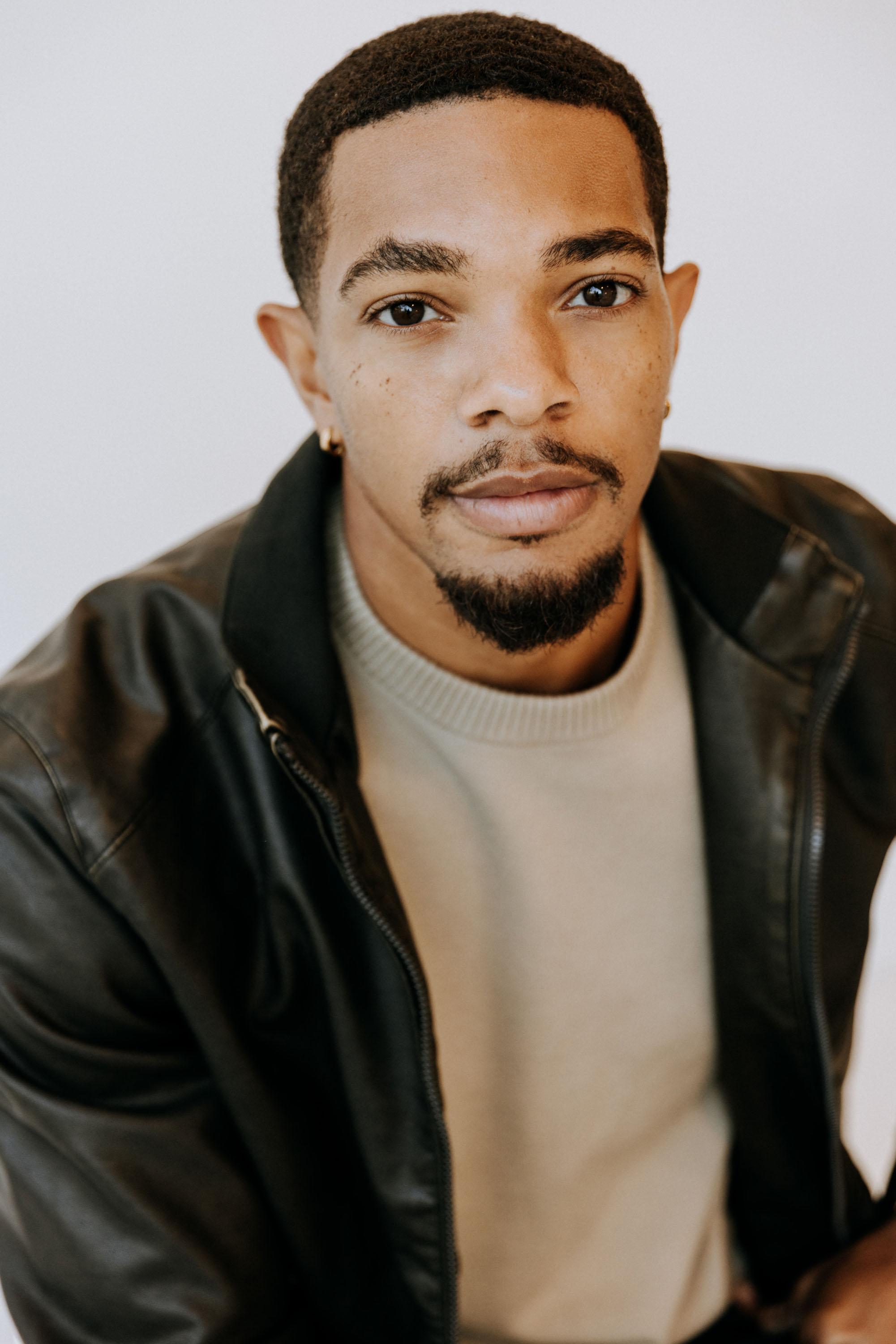 Ксавье Миллз