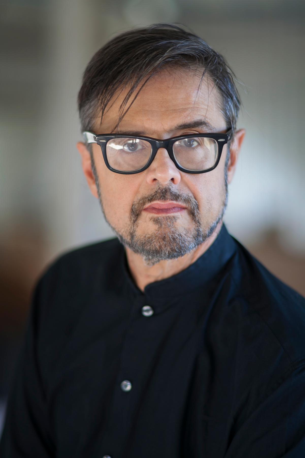 Клаудио Грегори