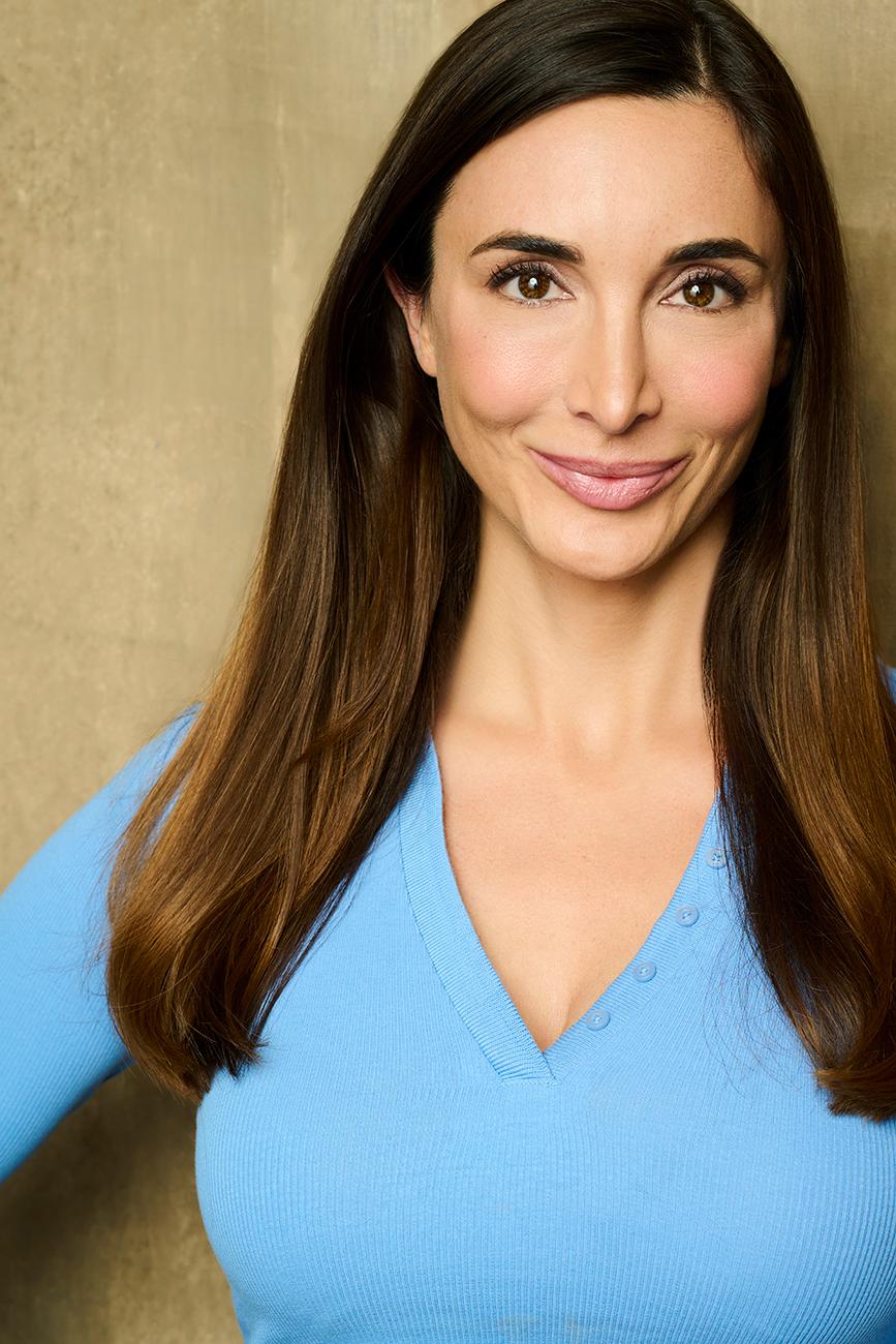 Ребекка Адам