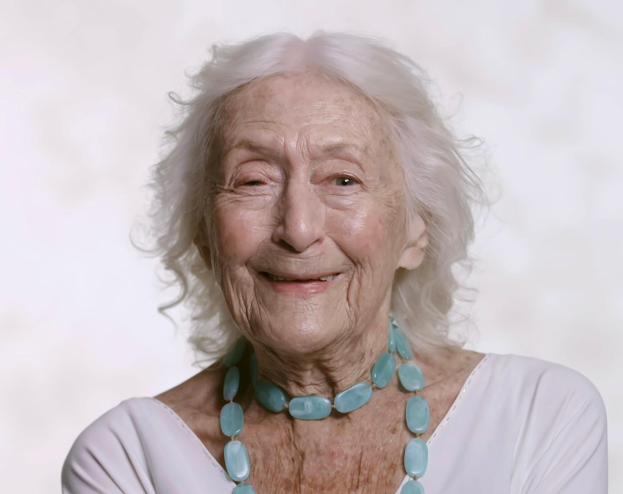 Айлин Крамер