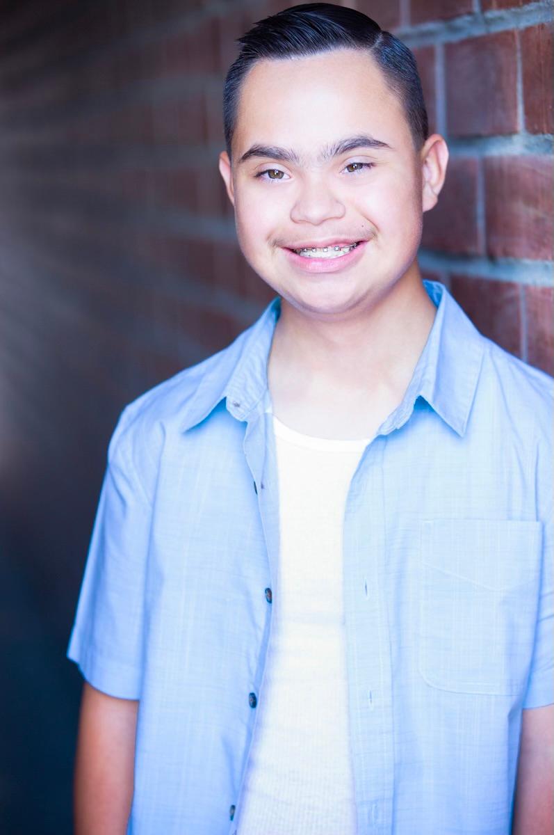 Захари Галлегос