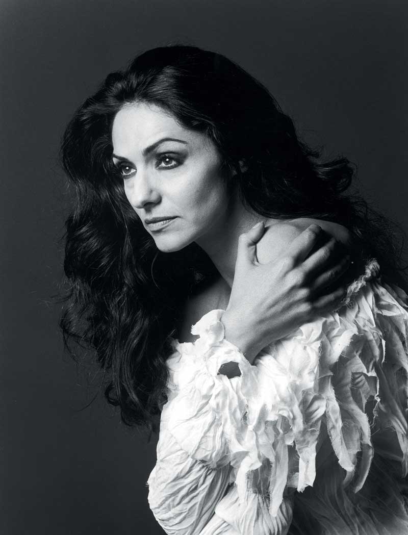 Vicky Kougianos