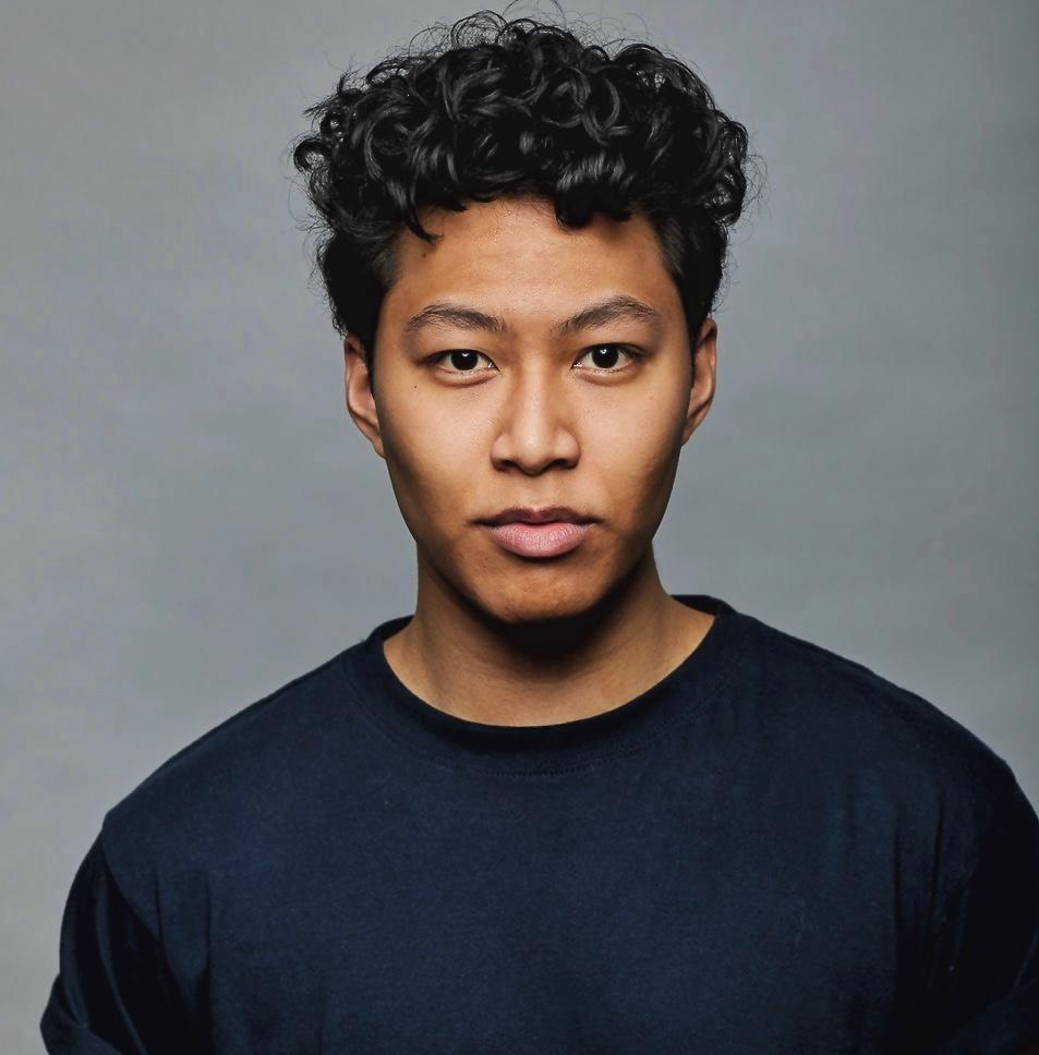 Джулиан Янг