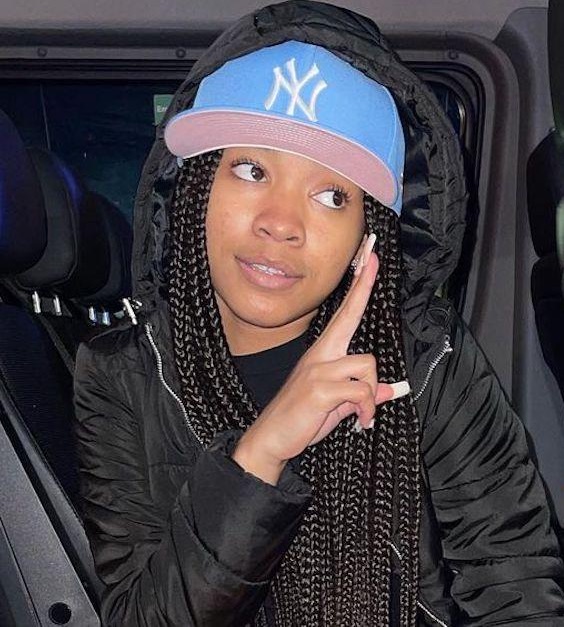 Миа Джонсон