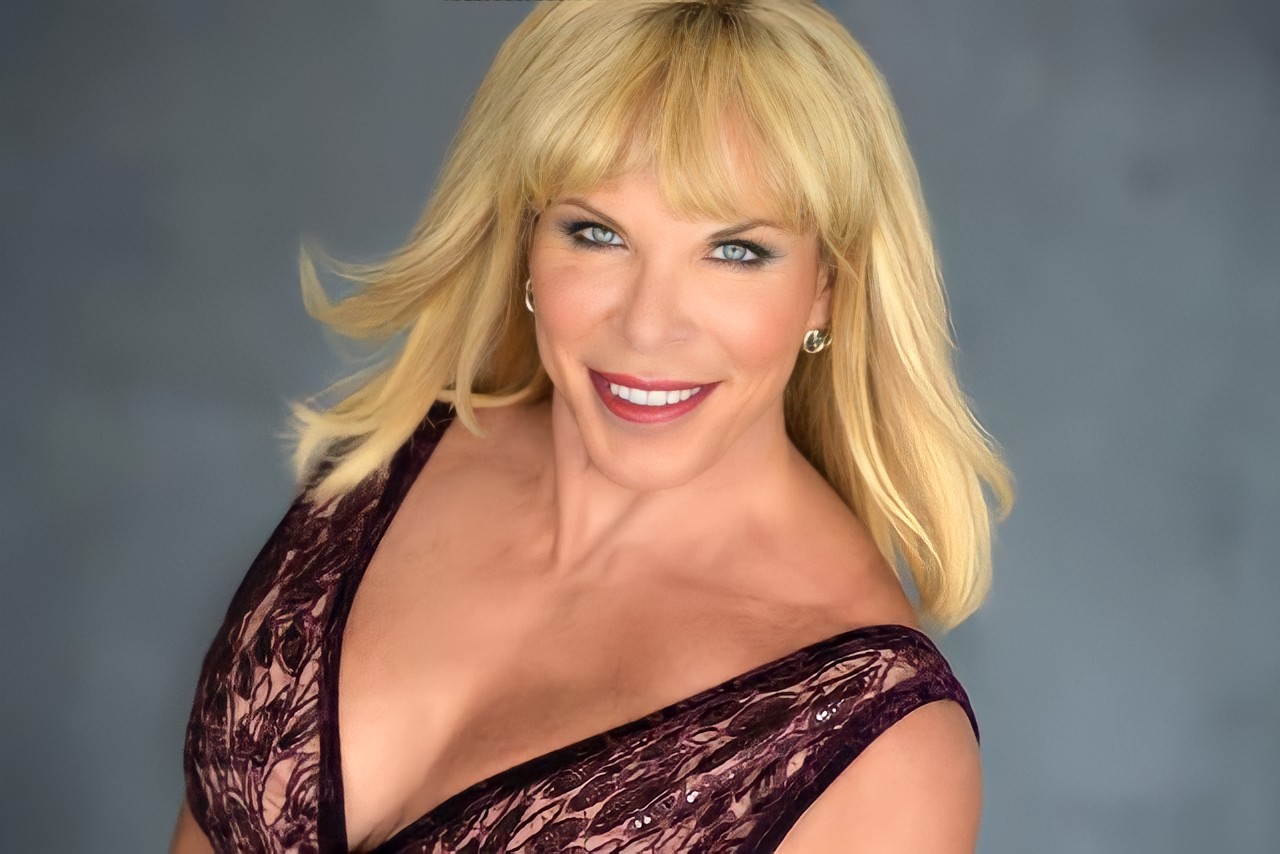 Лорен Пауэрс