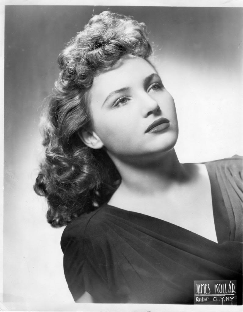 Элмира Росс