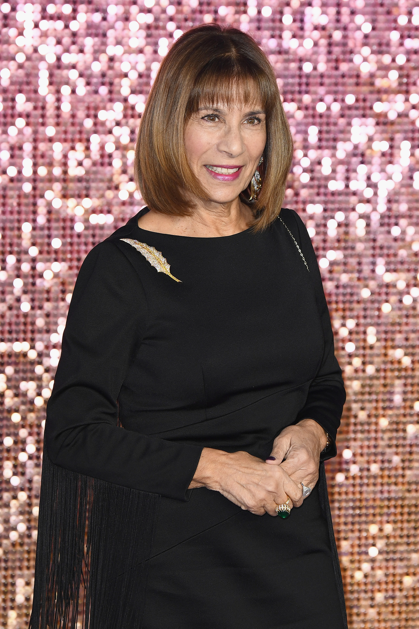 Кашмира Кук