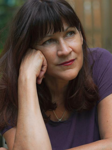 Кэролин Сондерс