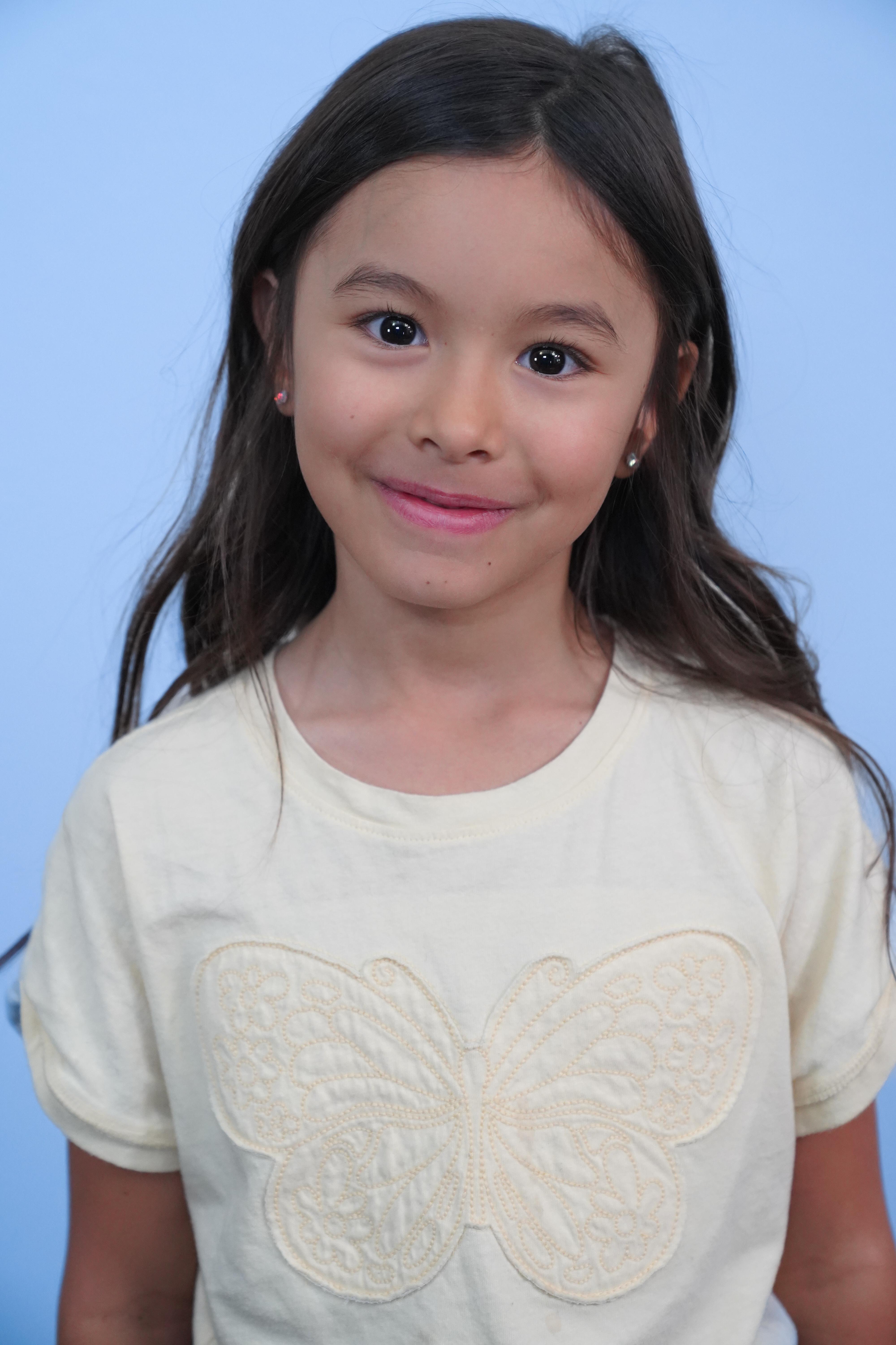 Офелия Монтес