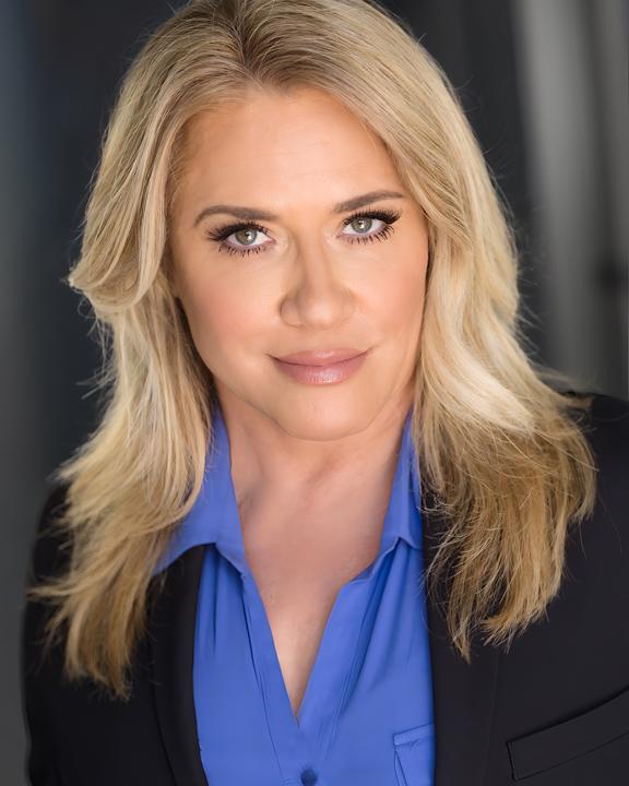 Джинни Уэст