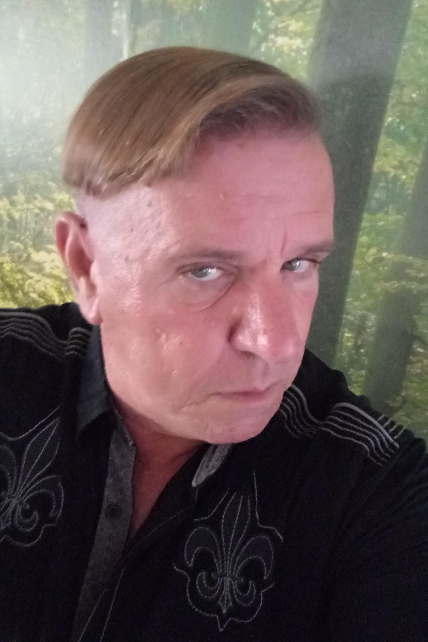 Robert J. Zarro