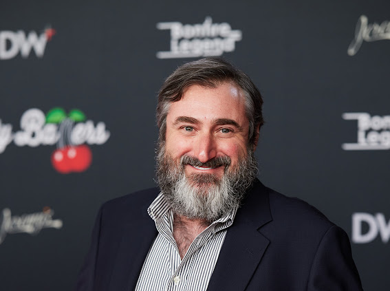 Брайан Э. Хоффман