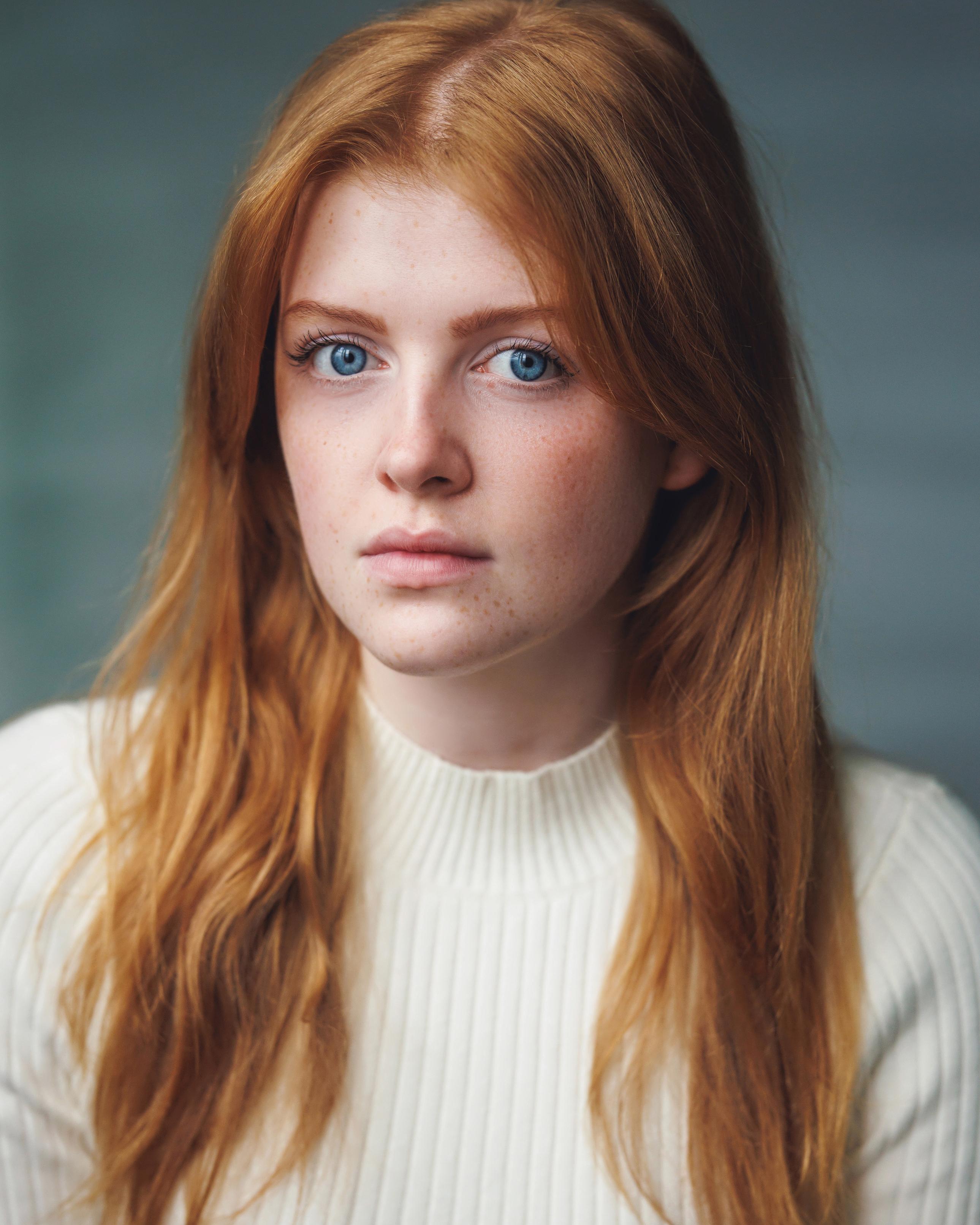 Люси Берроуз