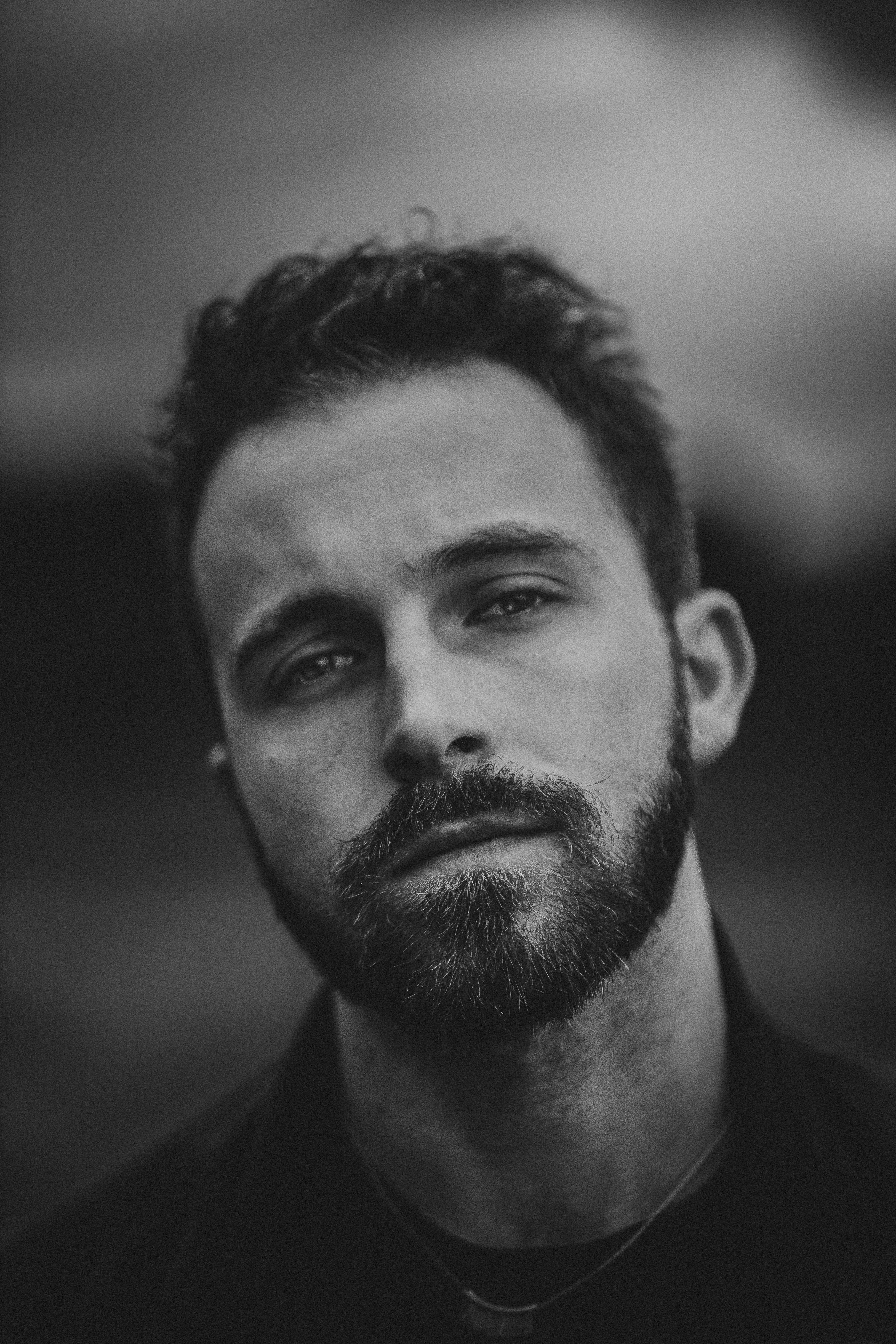 Зандер Хоули