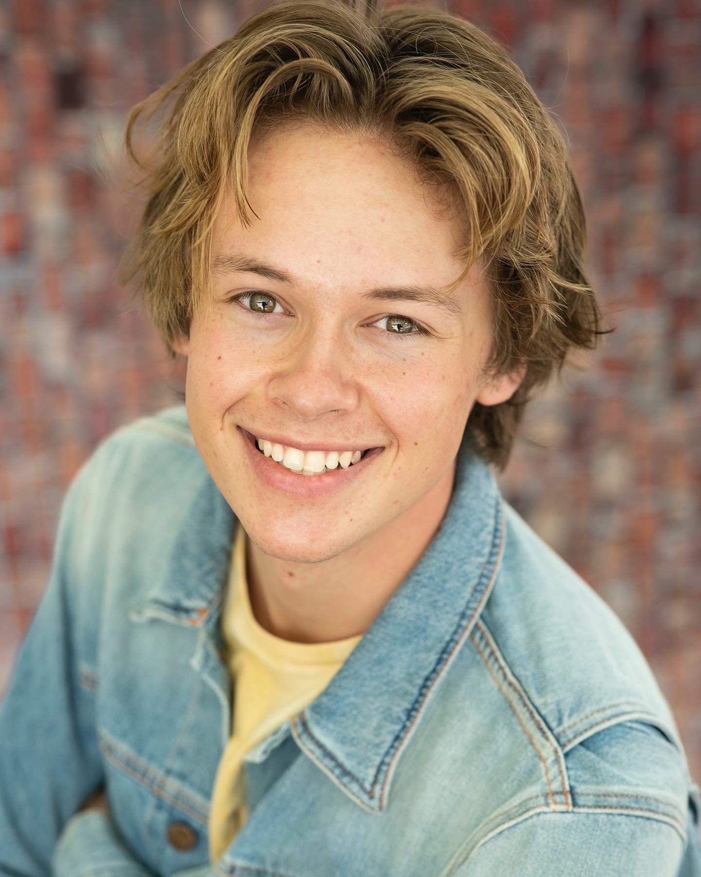 Алекс Мэттьюз