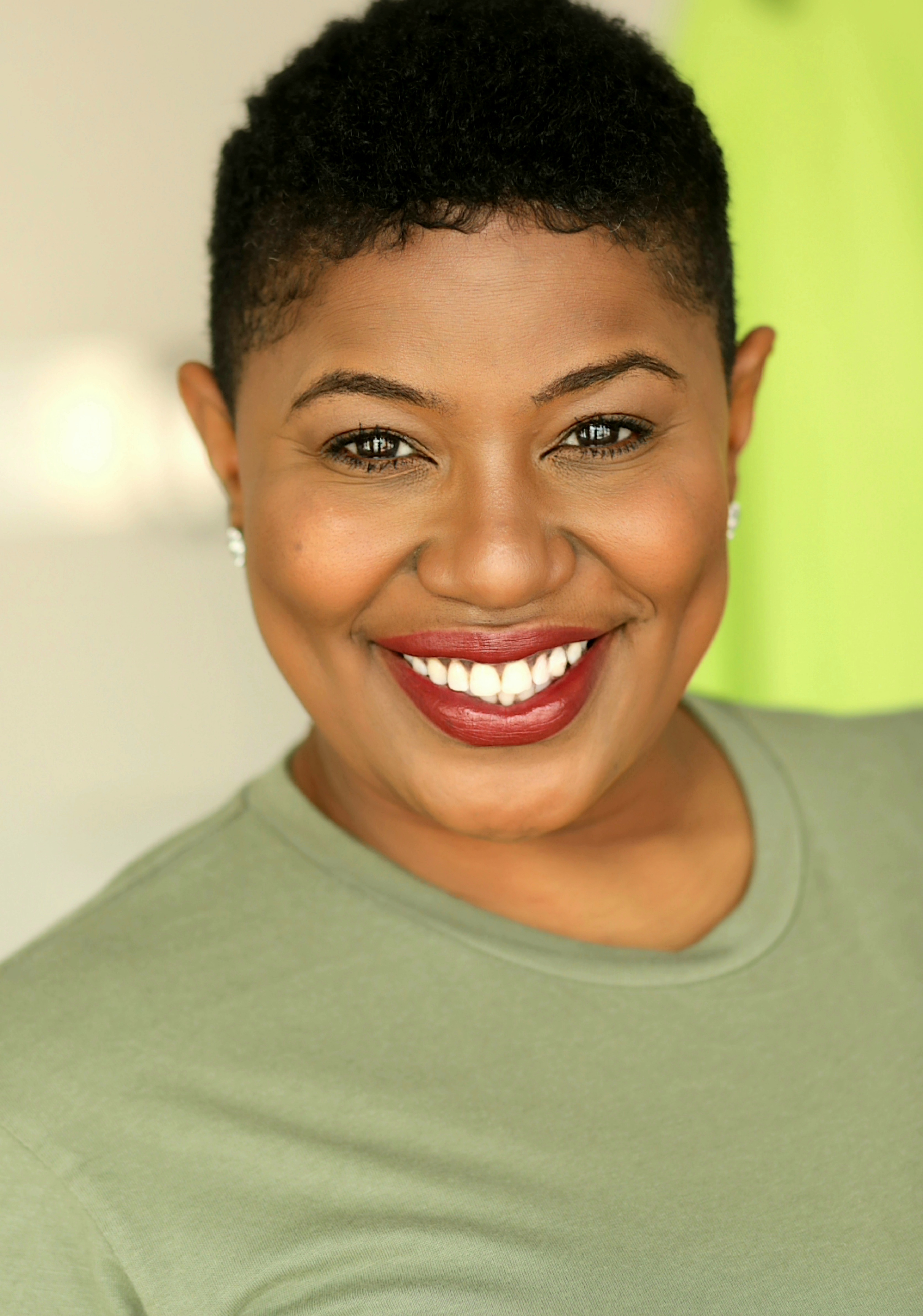 Николь Мари Стюарт