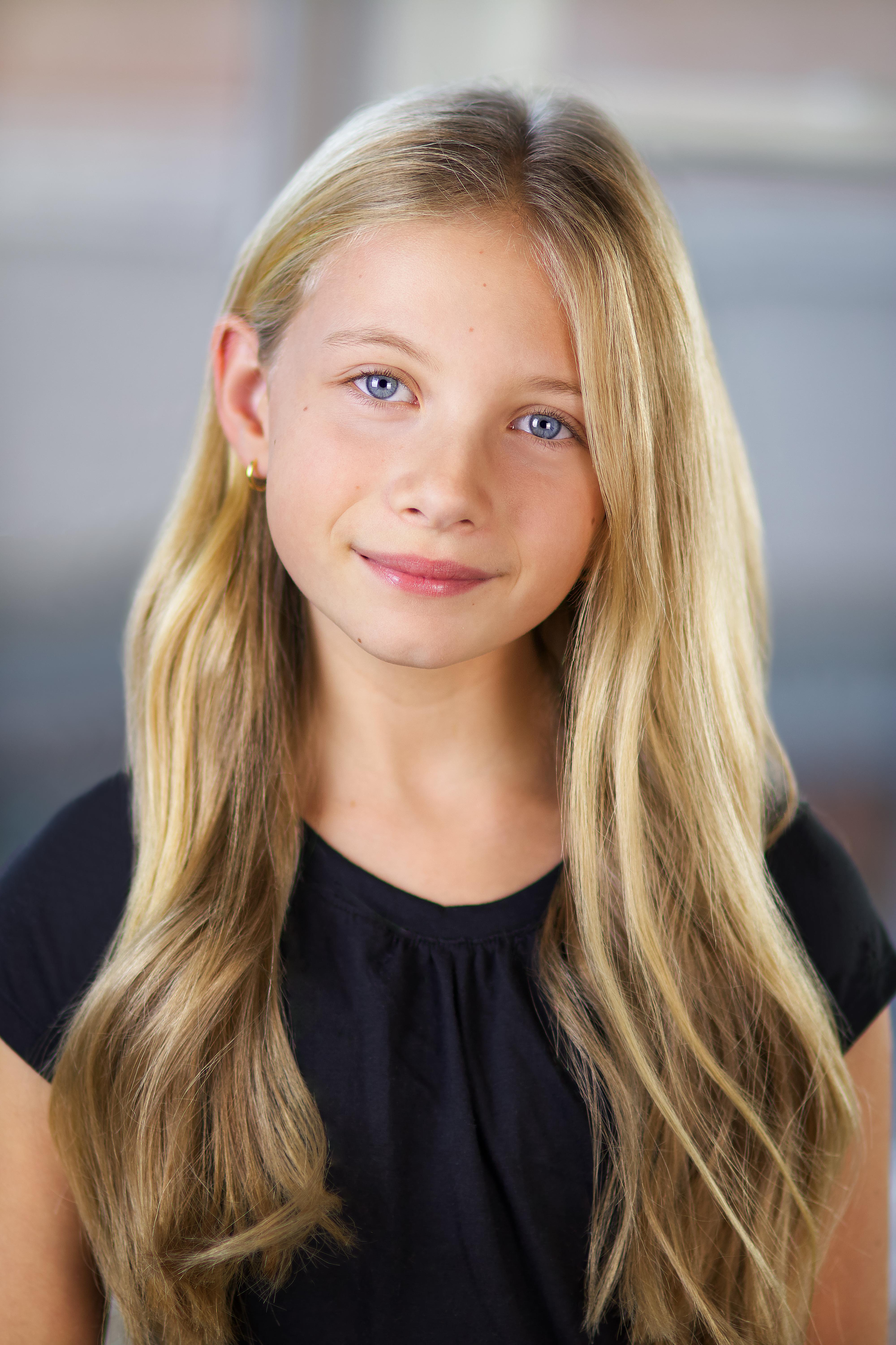 Амелия Харрисон