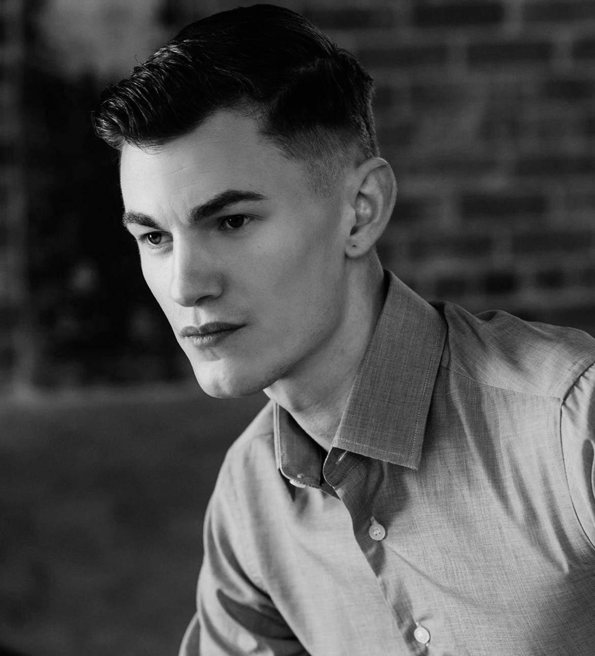 Адам Эшфорд