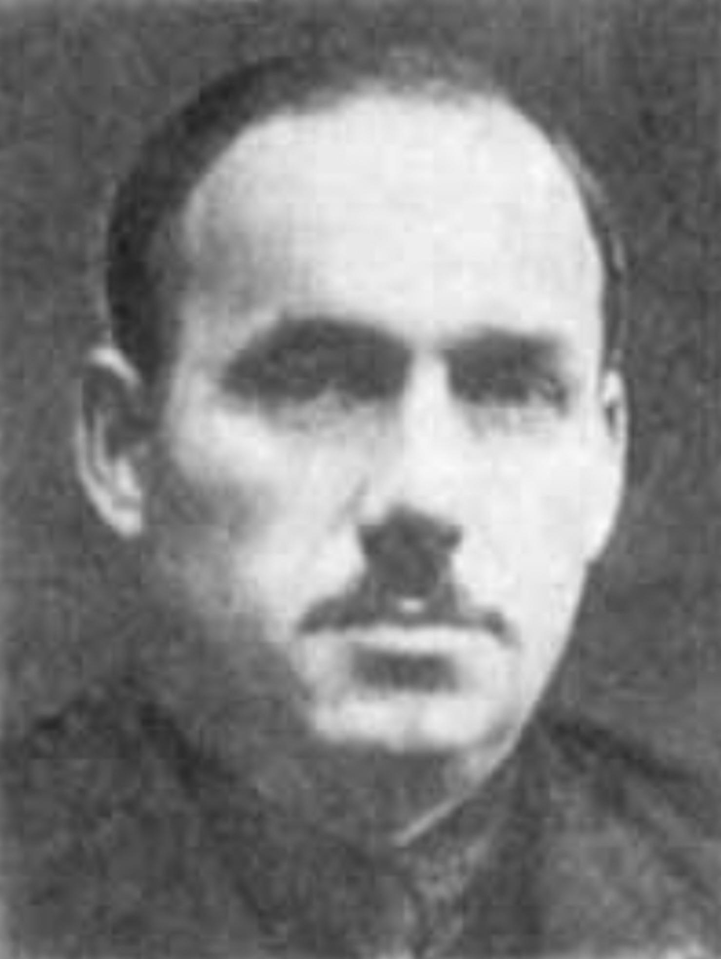 Николай Комаров