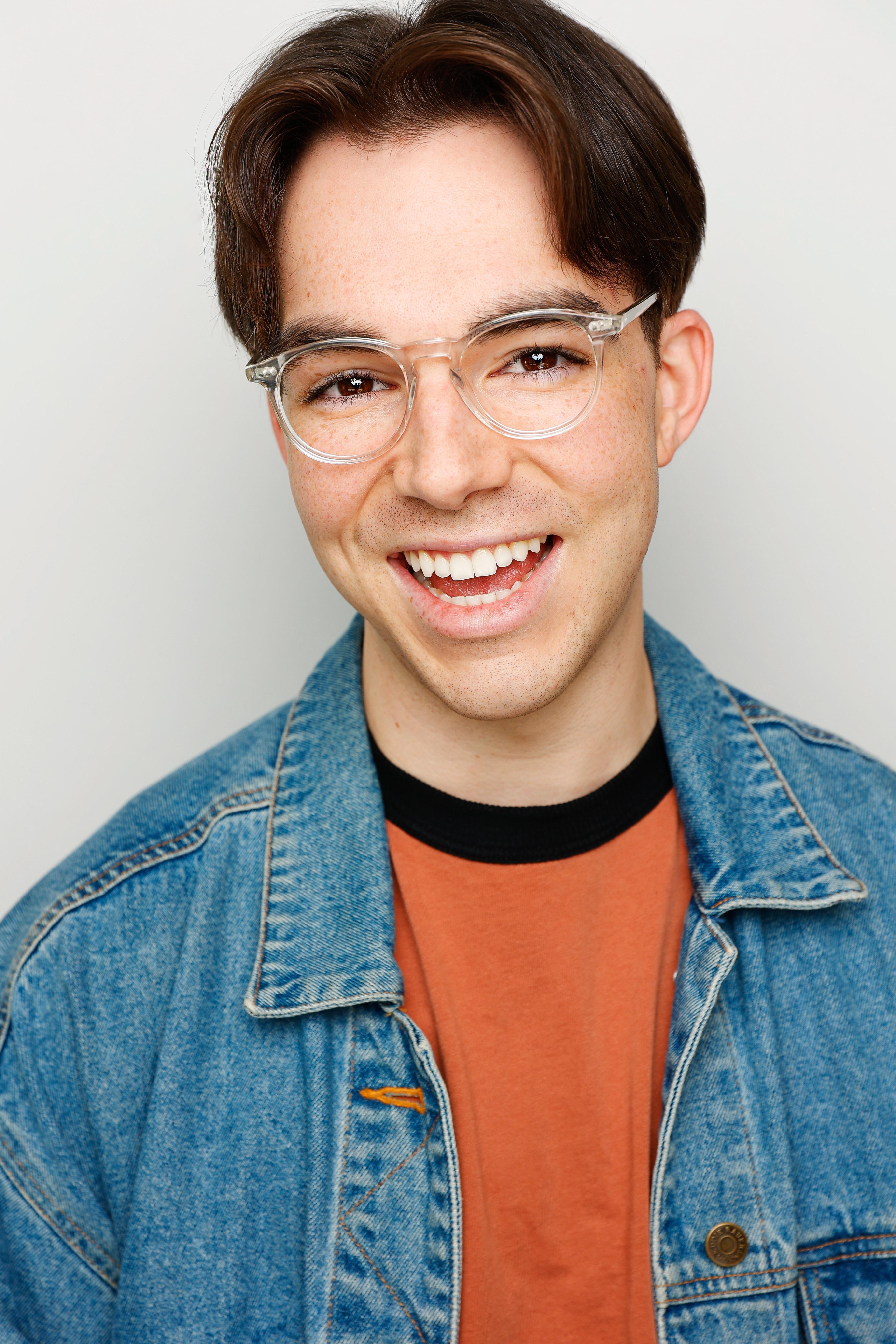 Итан Клэйтон