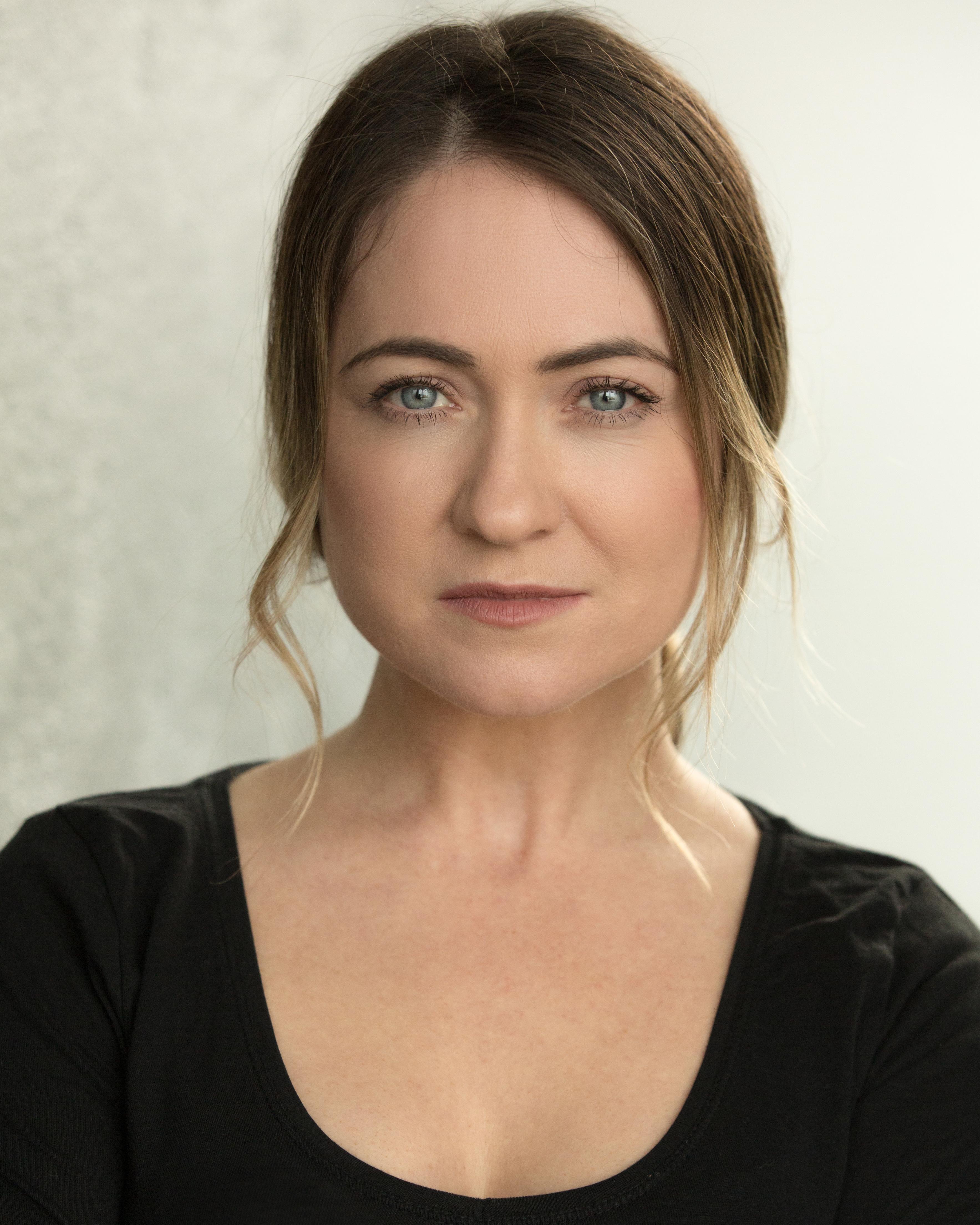 Карина Ривз