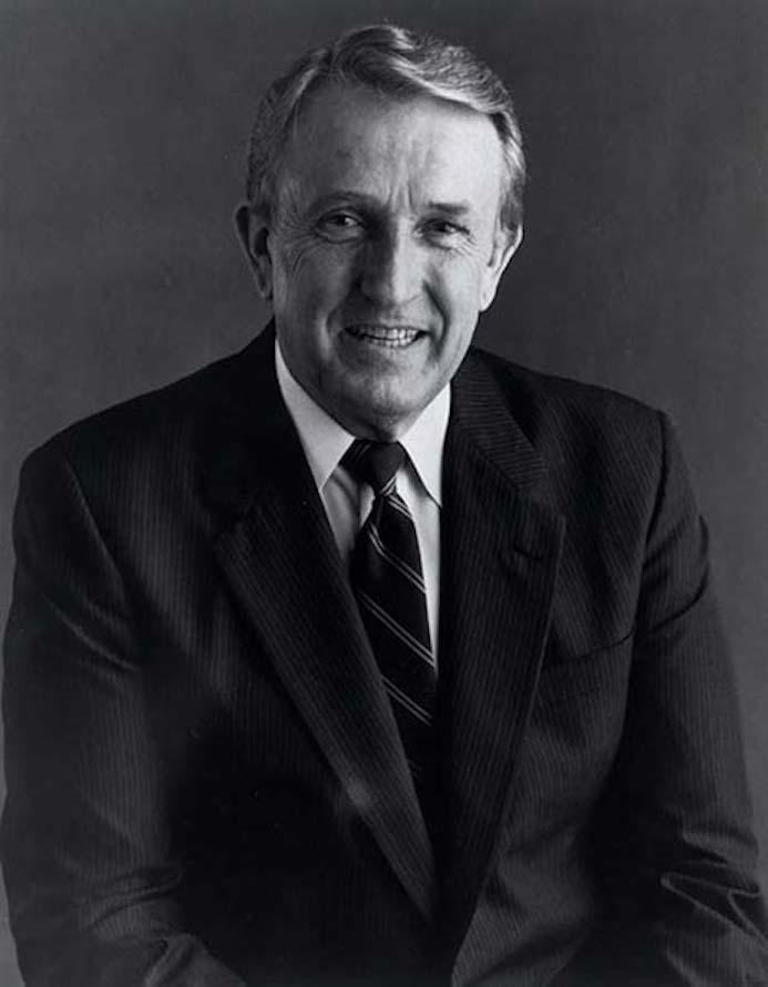 Дэйл Бамперс