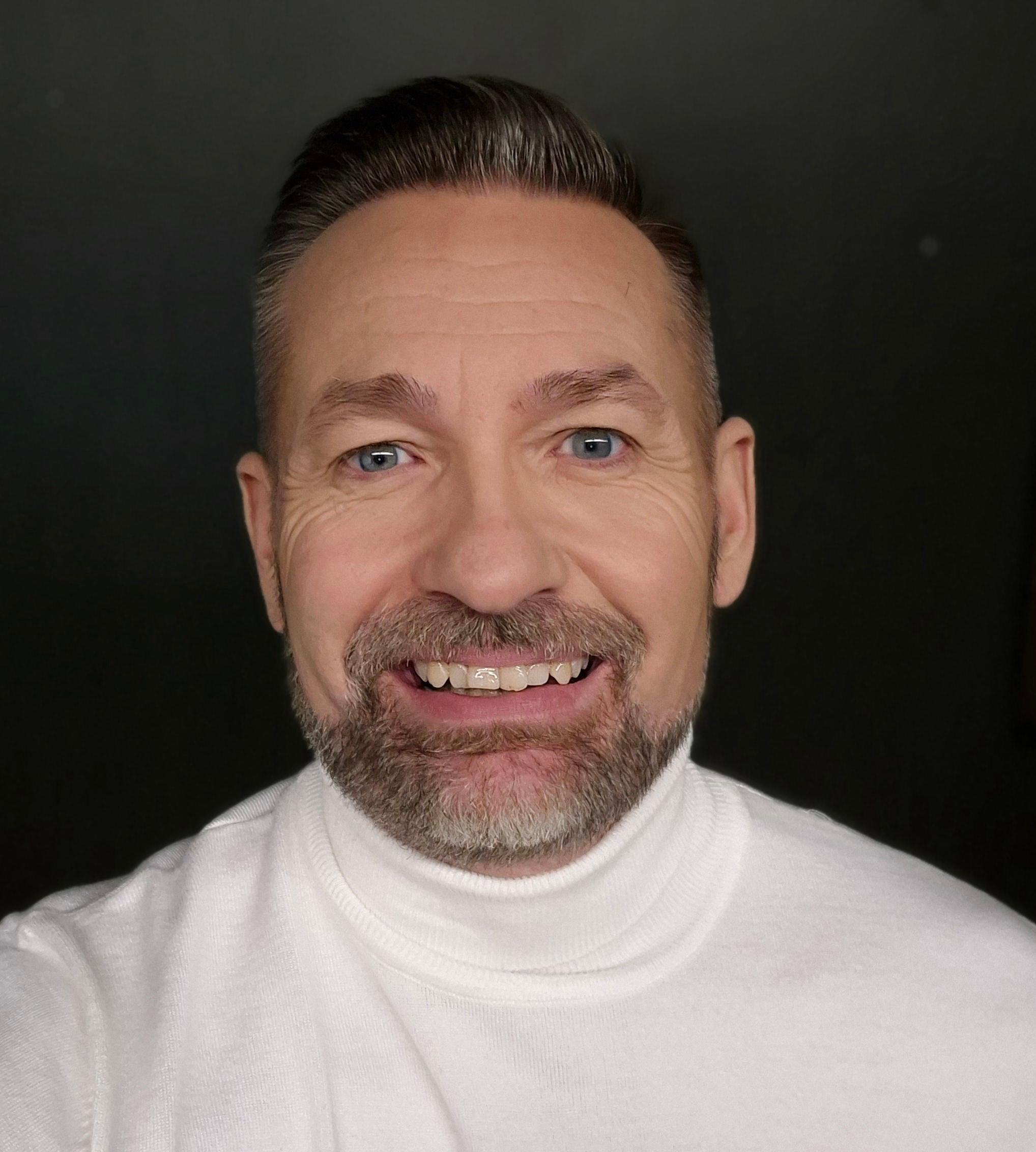 Роберт Картер