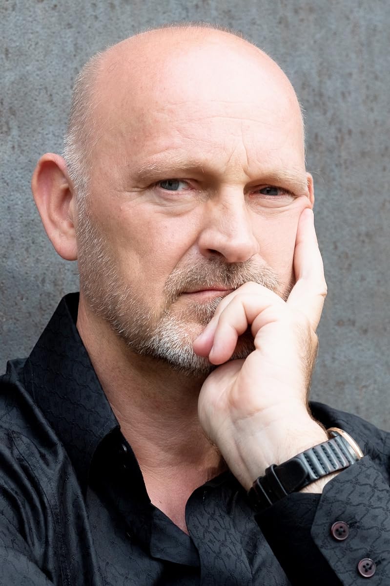 Kristian Wanzl Nekrasov