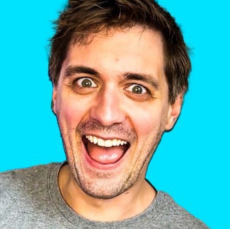 Джей Джей Булл