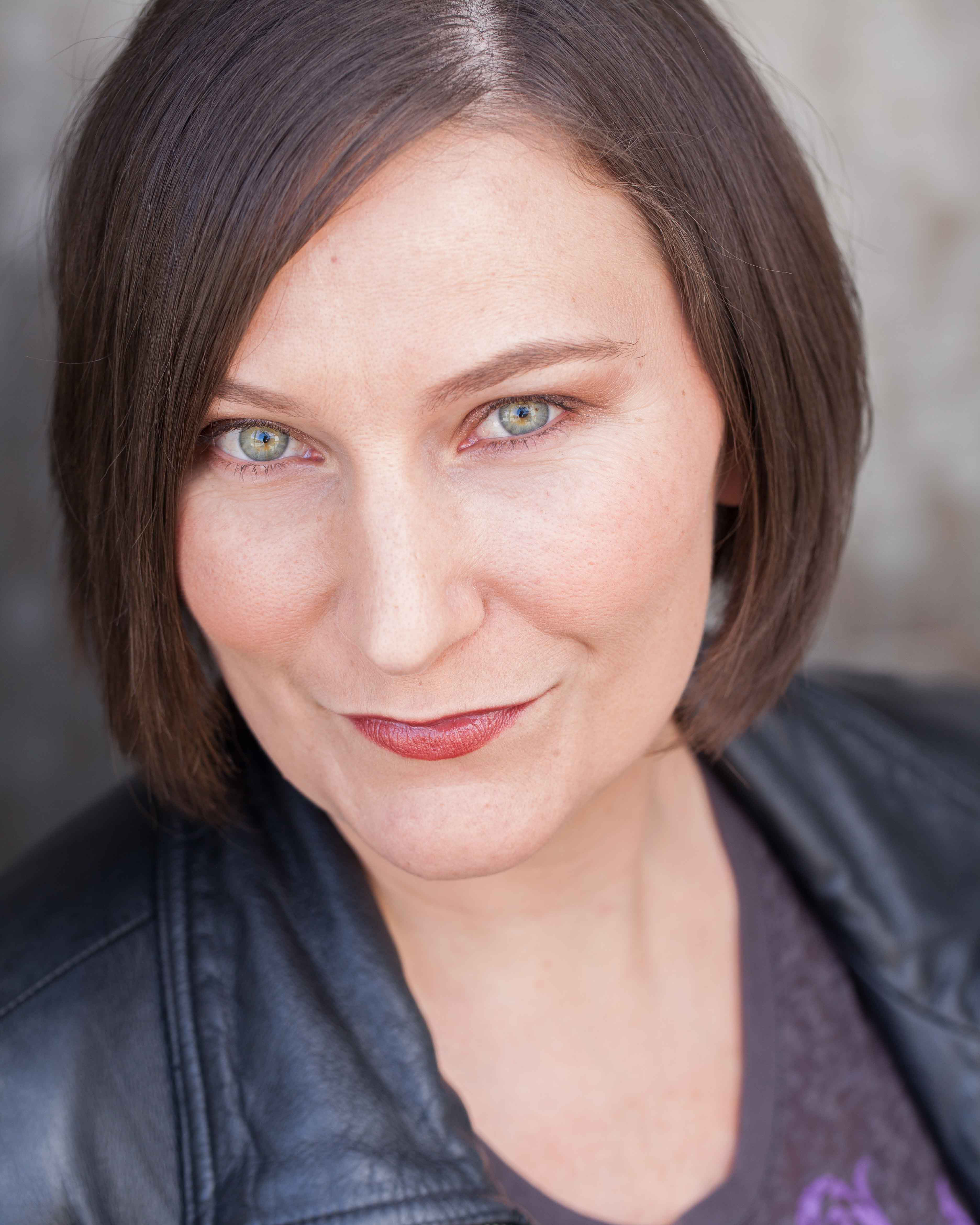 Кэрри Ньюэлл