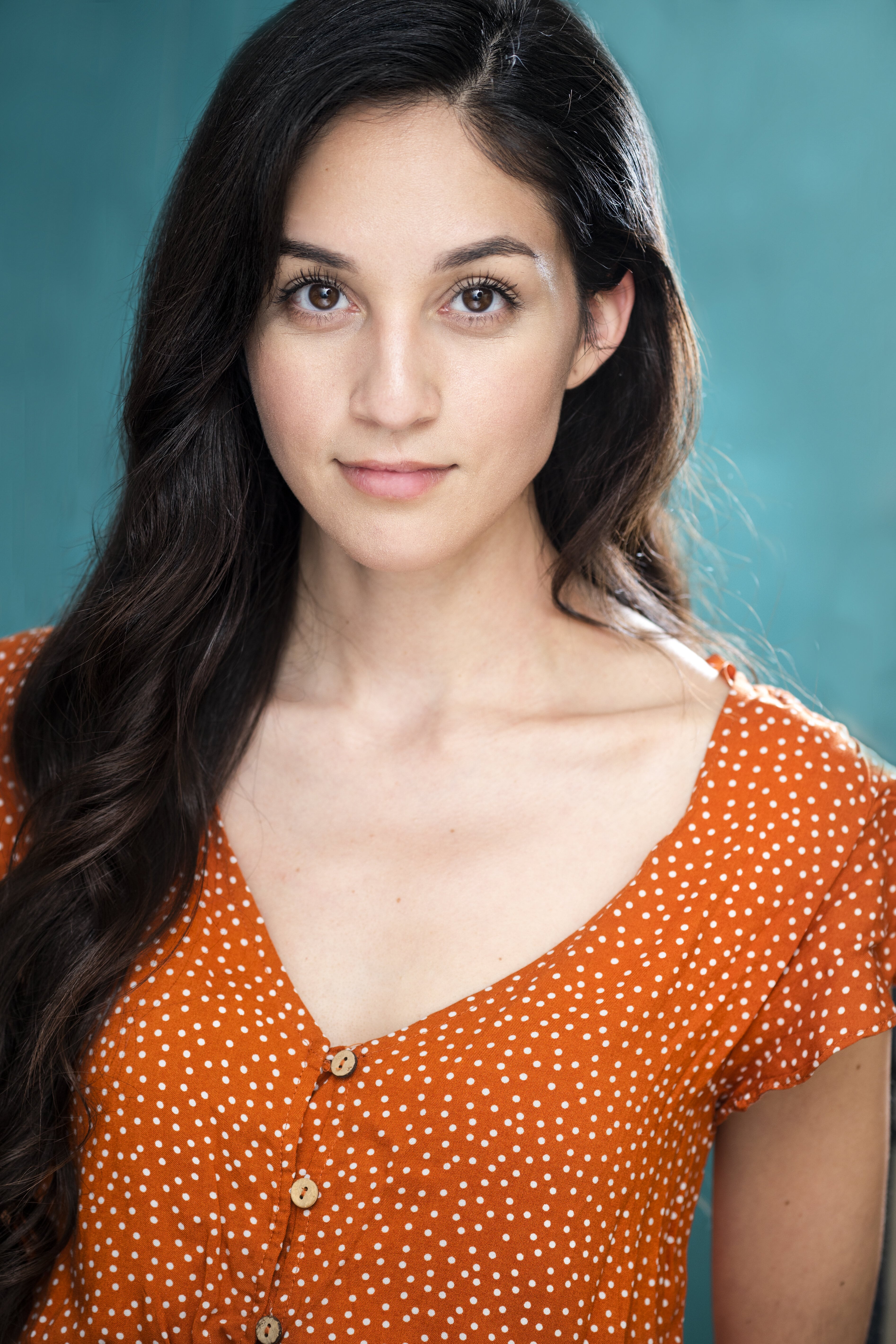 Айкса Товар