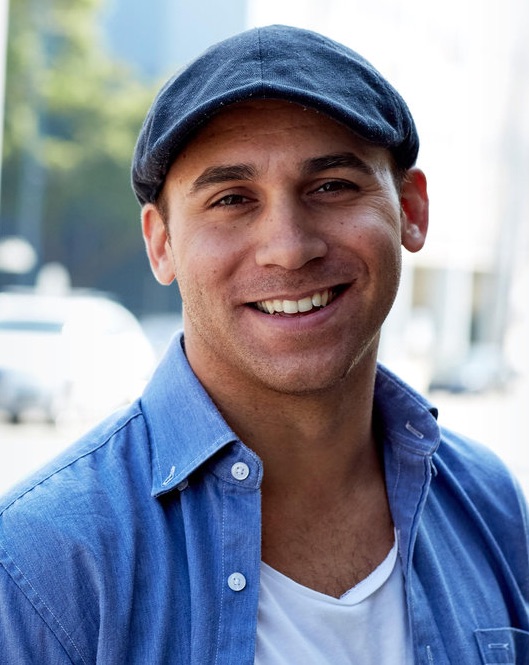 Джейсон Бауэрс