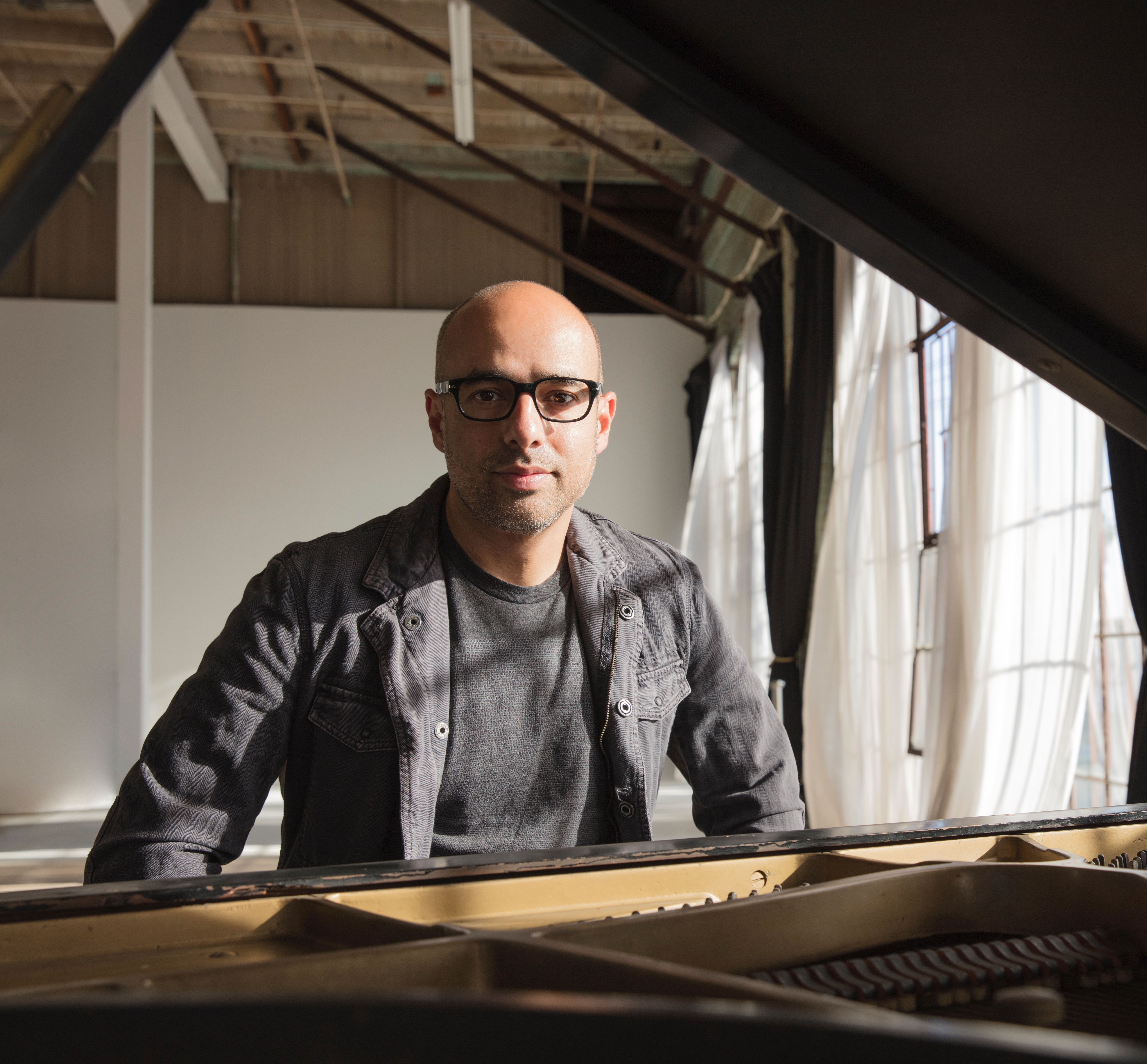 Бобби Тахури