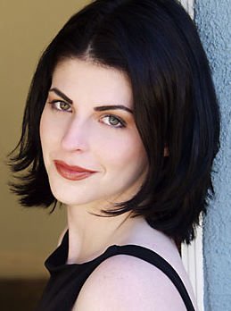 Ариэль Бэйкер