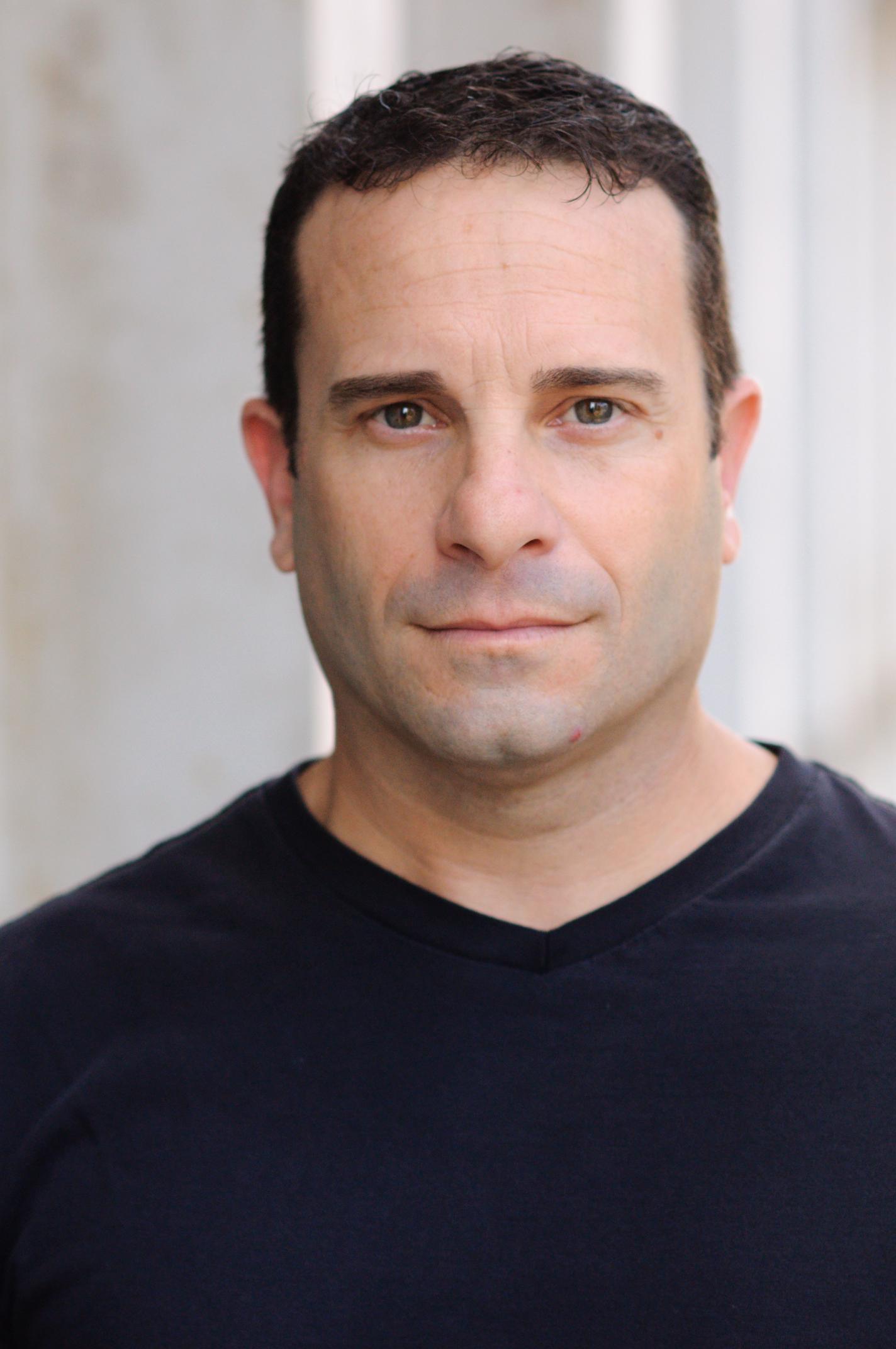 Крис Морена