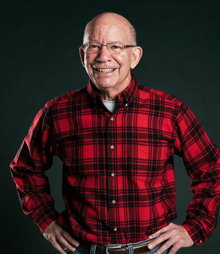 Питер Э. Дефазио