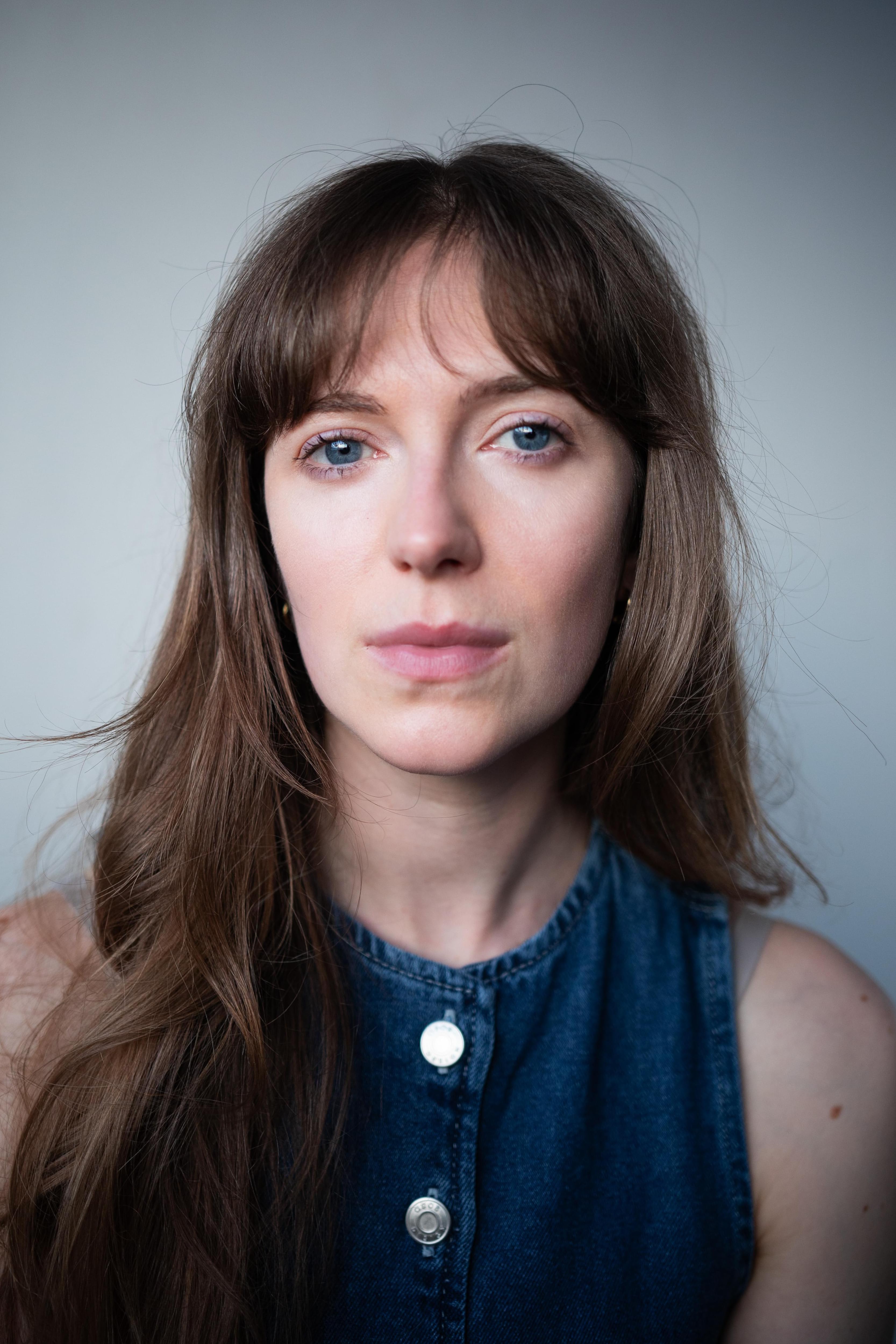 Кара Махони