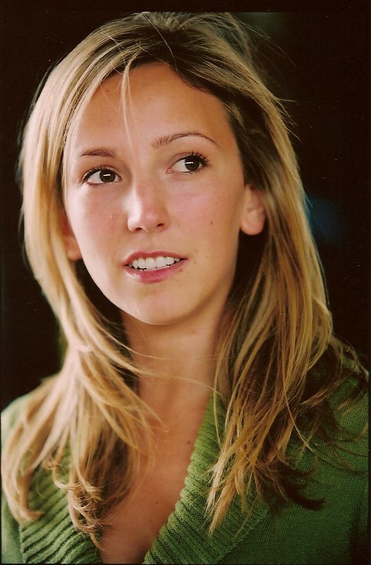 Эдриэнн Кэмпбелл-Холт