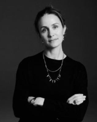 Дженни Гэйдж